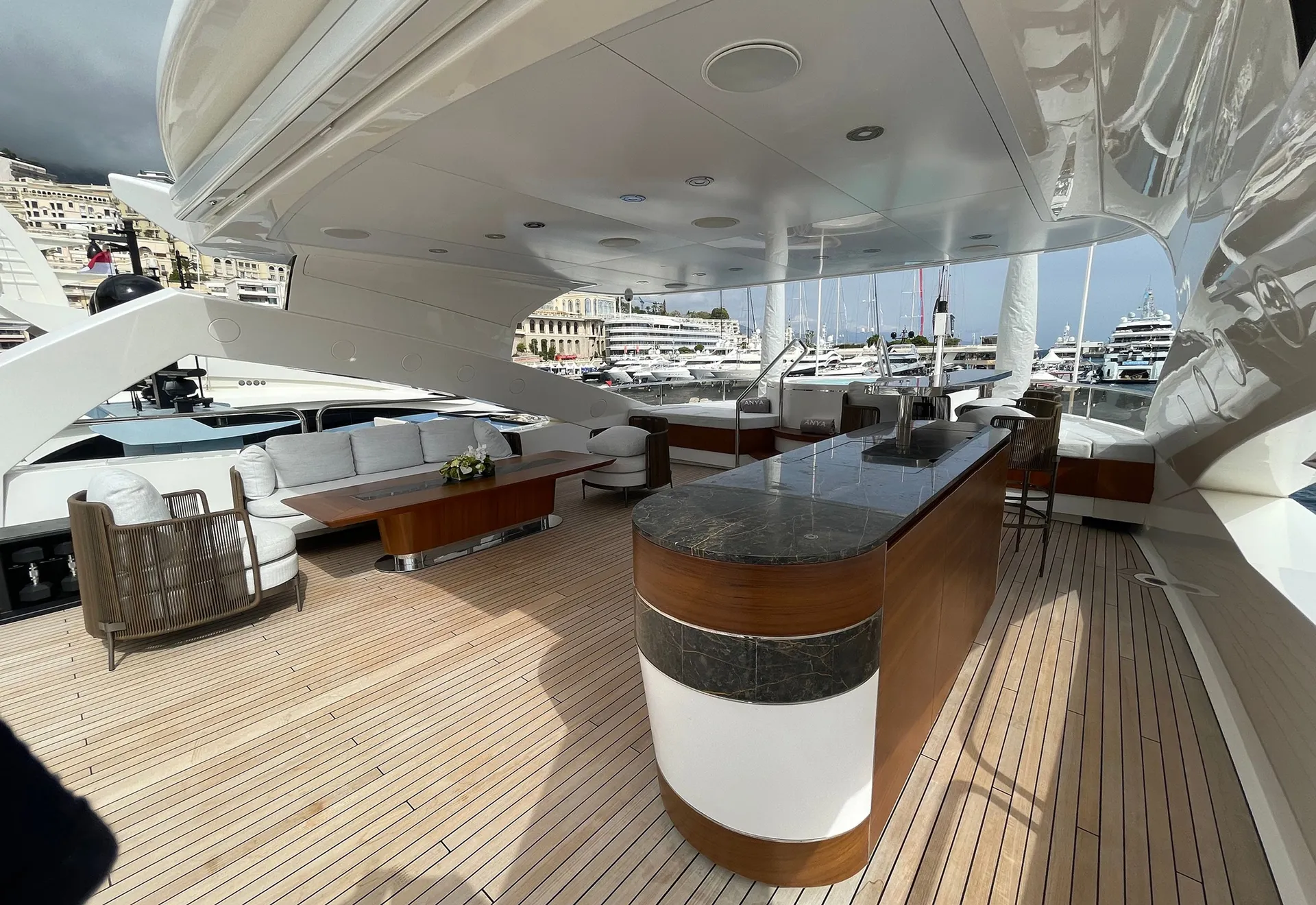 Sunseeker 40 metre yacht in Miami Beach, FL — photo 6