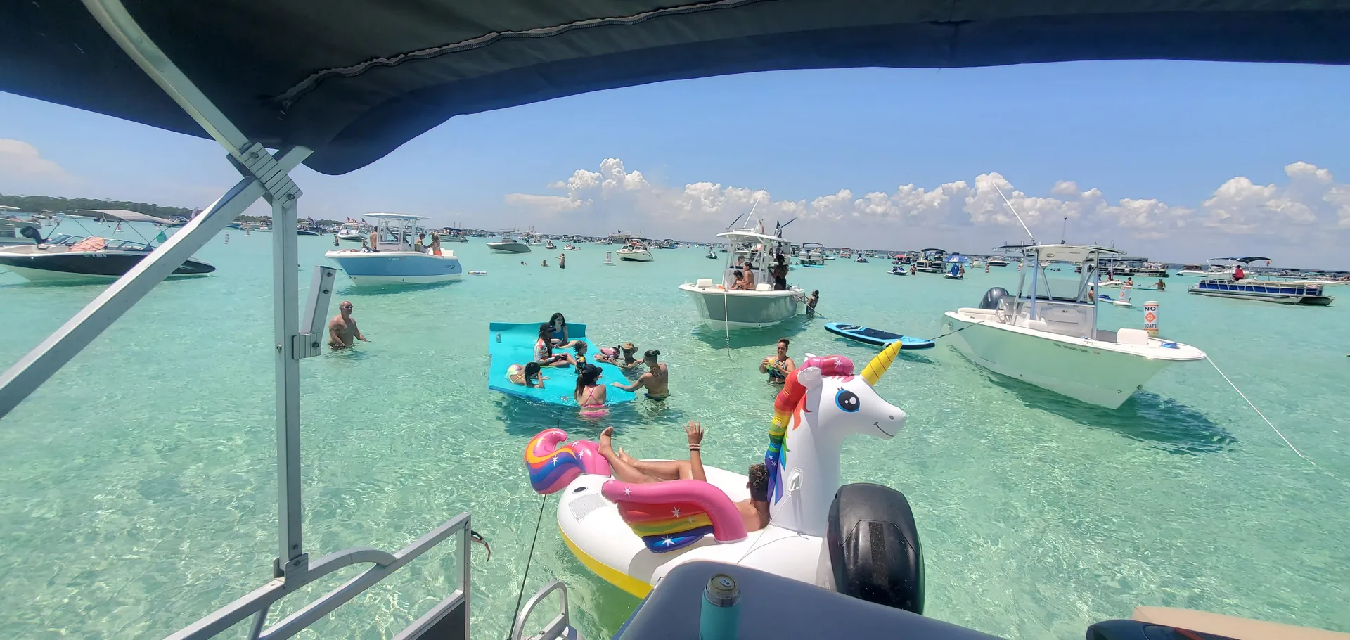 Pontoon Party!! For all gatherings (Paddleboard,Lily Pad, Inflatables)