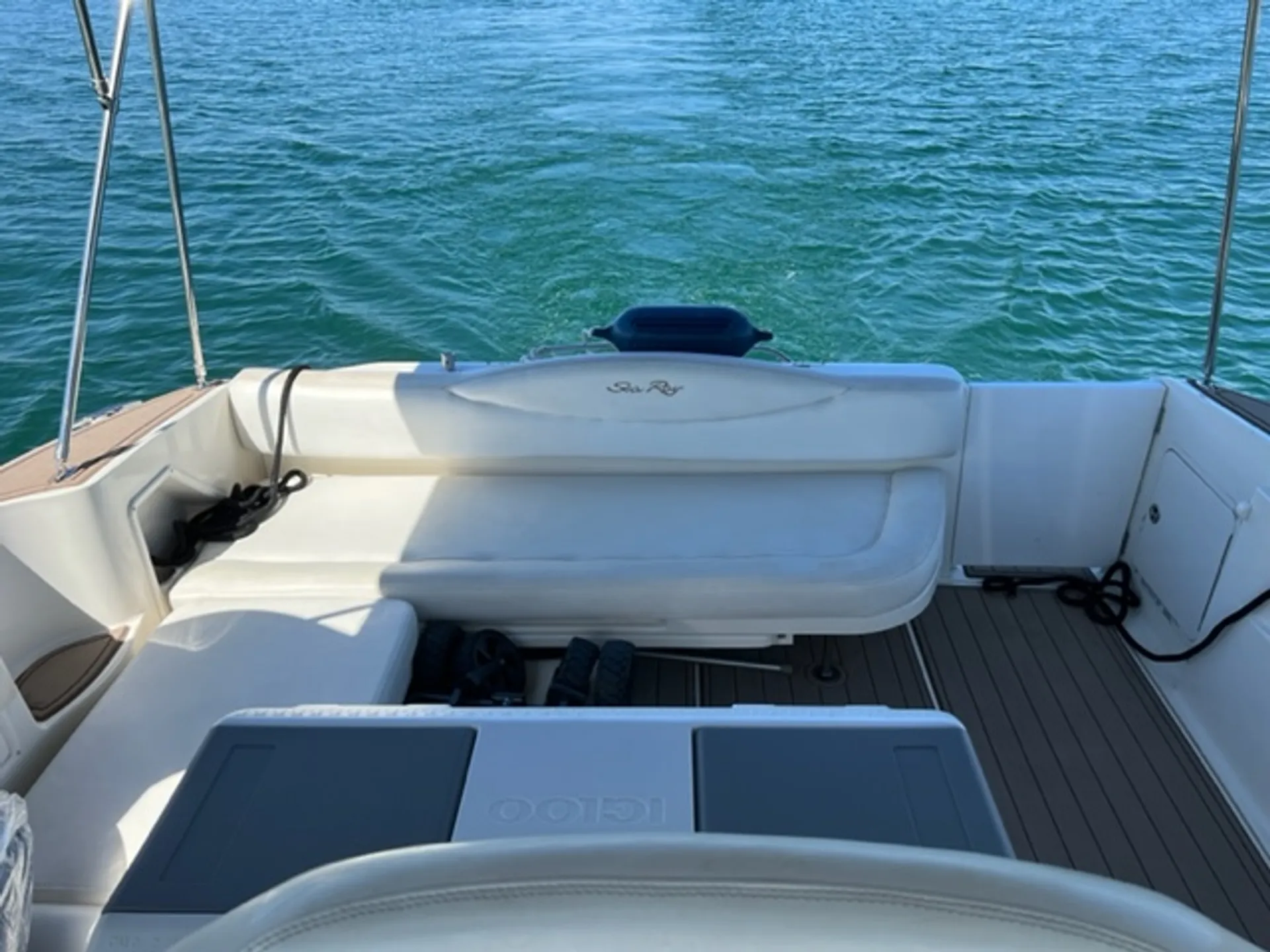 Sea Ray 360 Sundancer in Peoria, AZ — photo 5