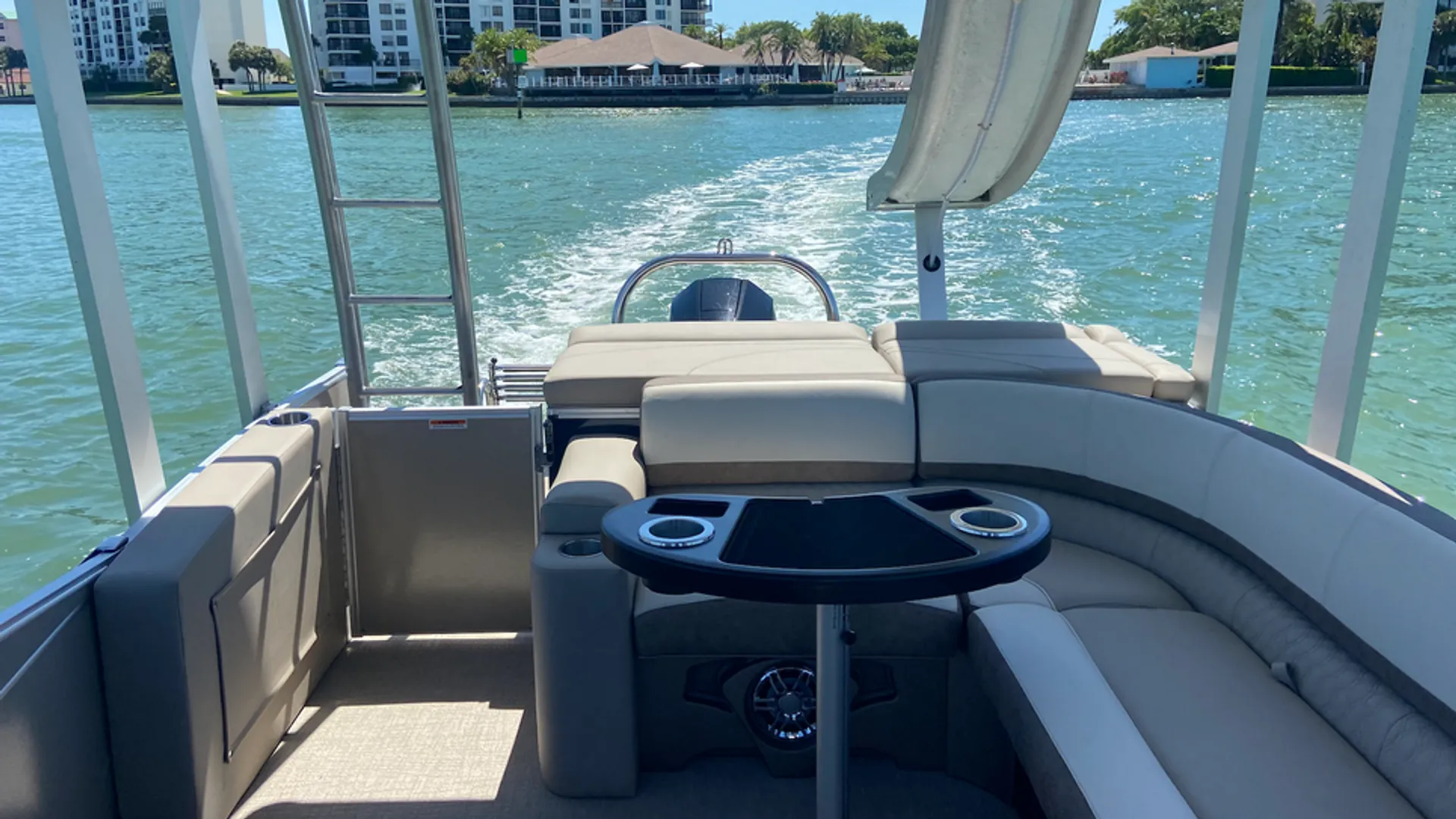 Tahoe Pontoons Grand Island Funship in St. Petersburg, FL — photo 6