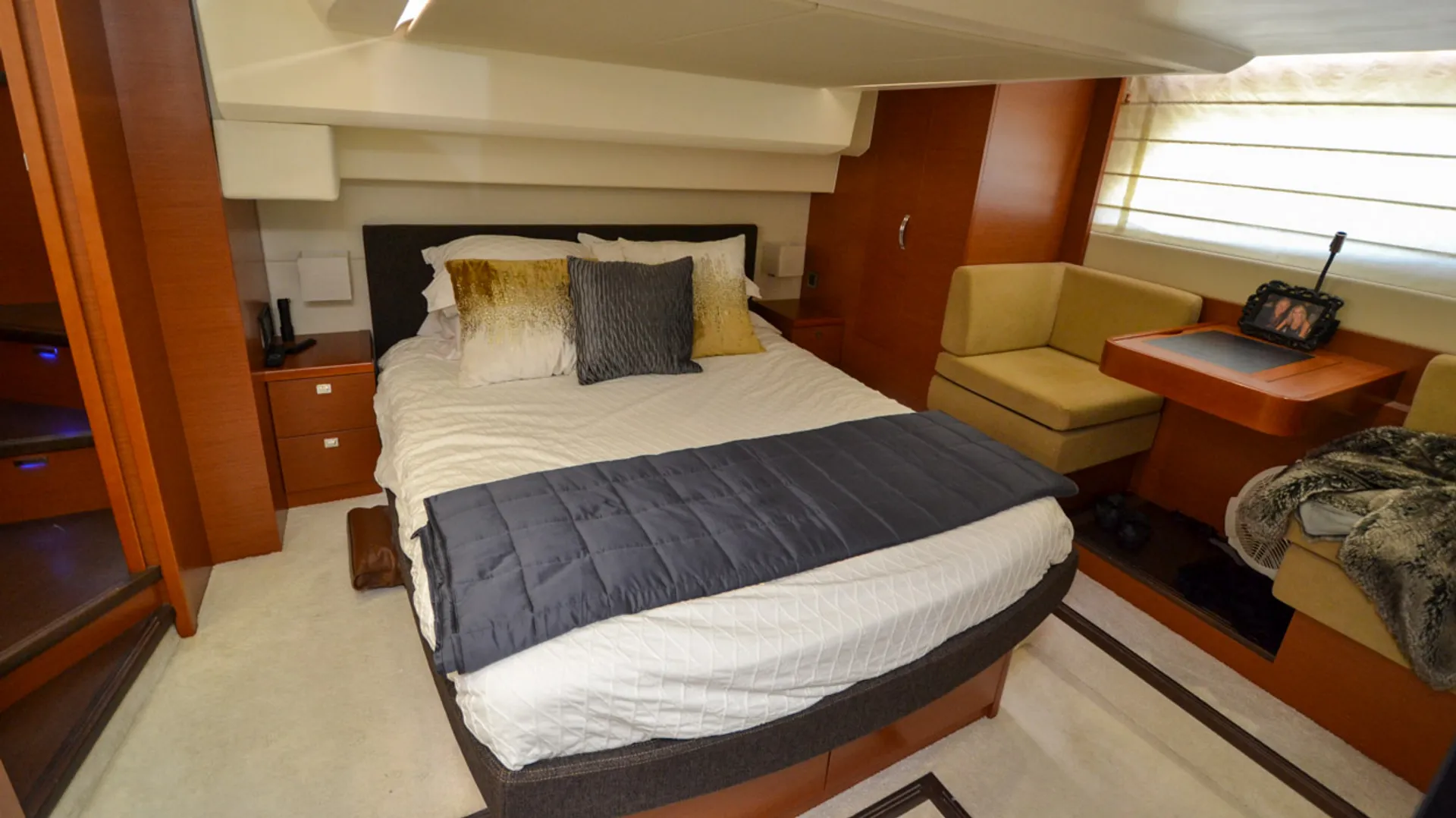 Bored & Yachting 50' Prestige 500 Fly