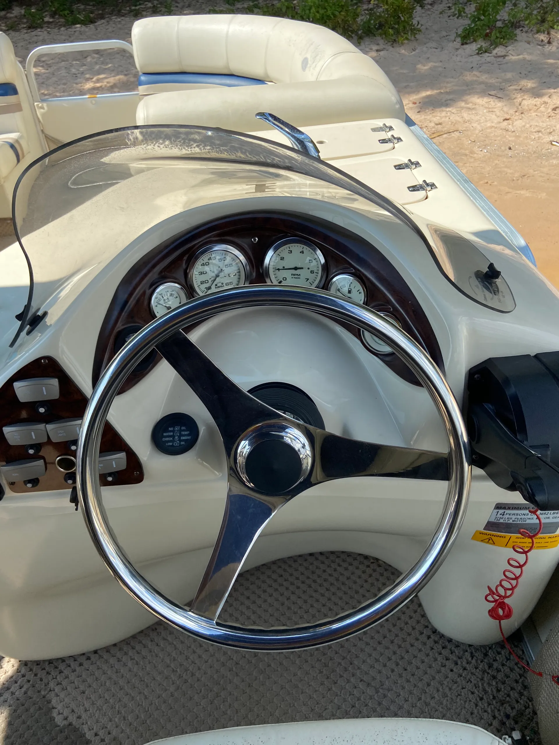 Odyssey Pontoons 2302TT Lextra Tri-Tube in Denver, NC — photo 5