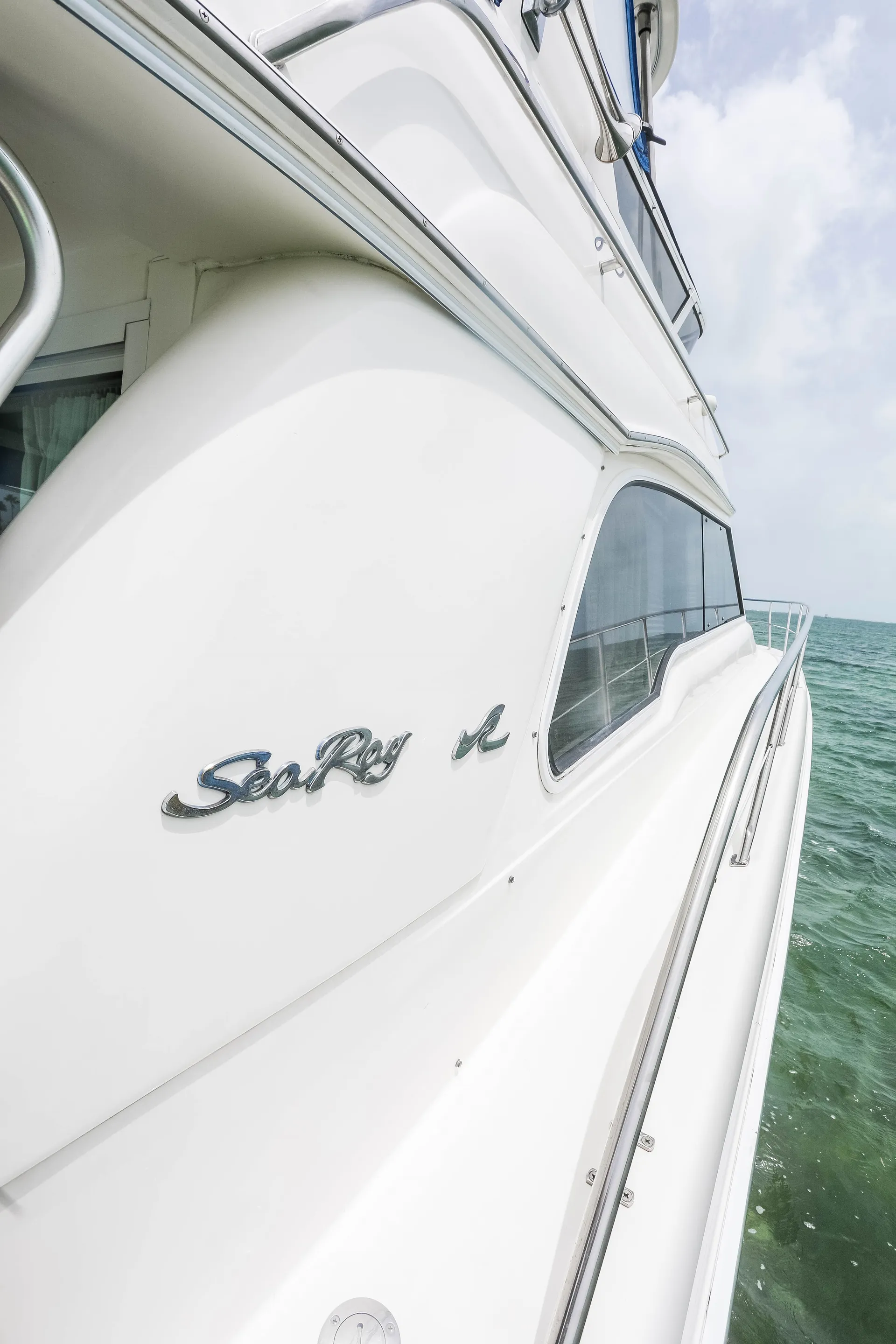 Sea Ray Boats 480 Sedan Bridge in Miami, FL — photo 5