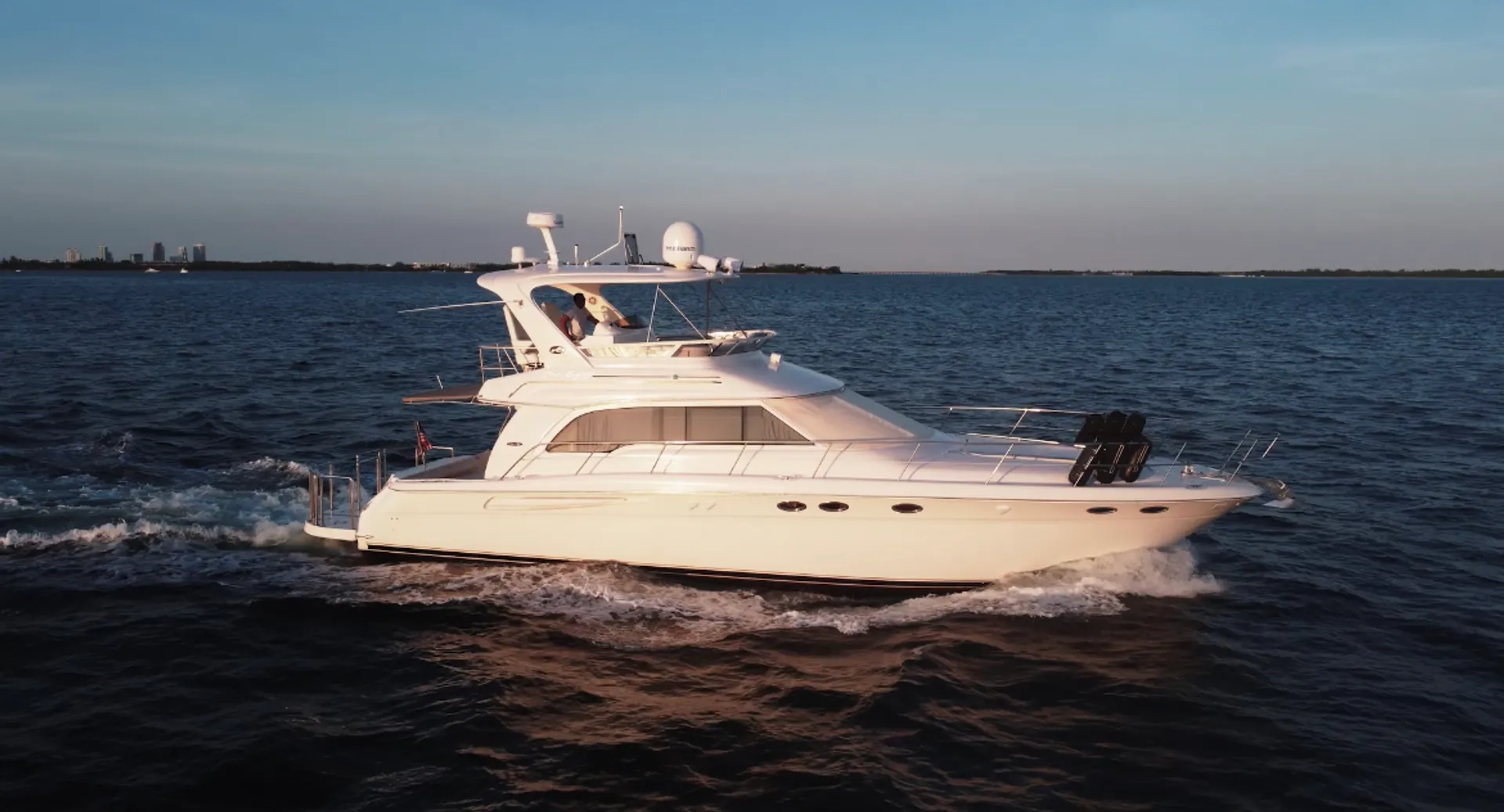 Sea Ray Boats 480 Sedan Bridge in Miami, FL — photo 5