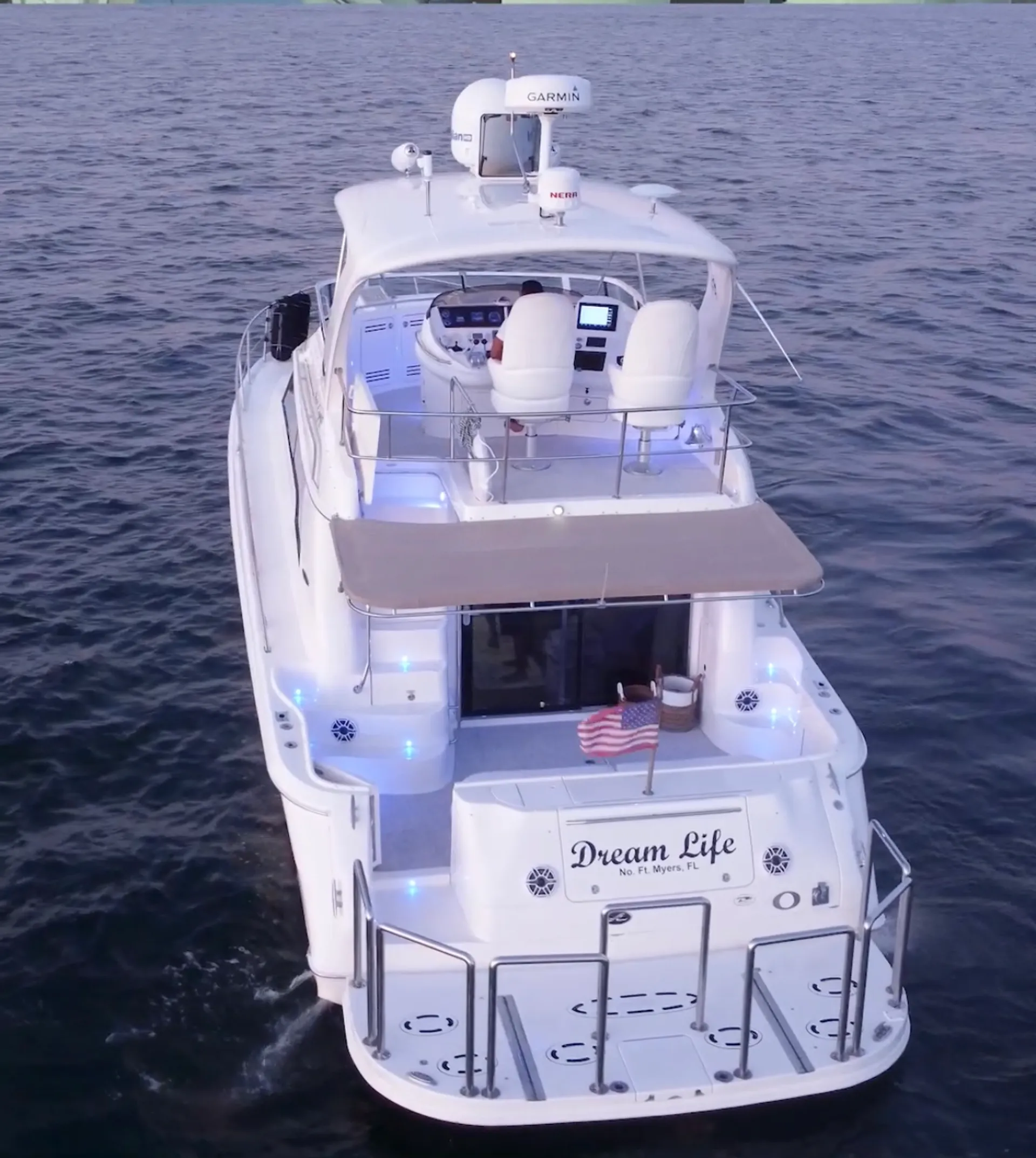 Sea Ray Boats 480 Sedan Bridge in Miami, FL — photo 9