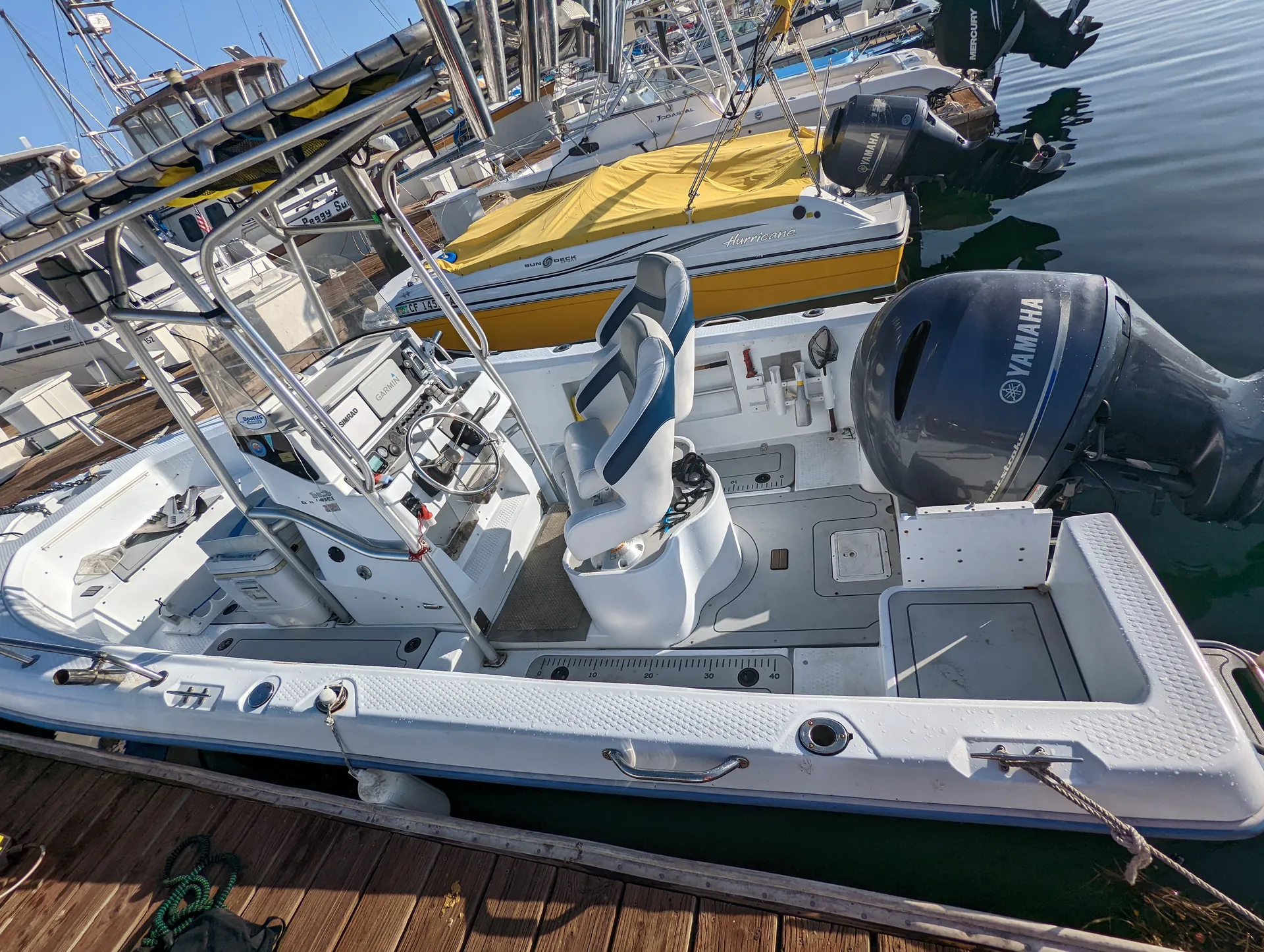 Triumph Boats 210 CC 4-S  in San Diego, CA — photo 2