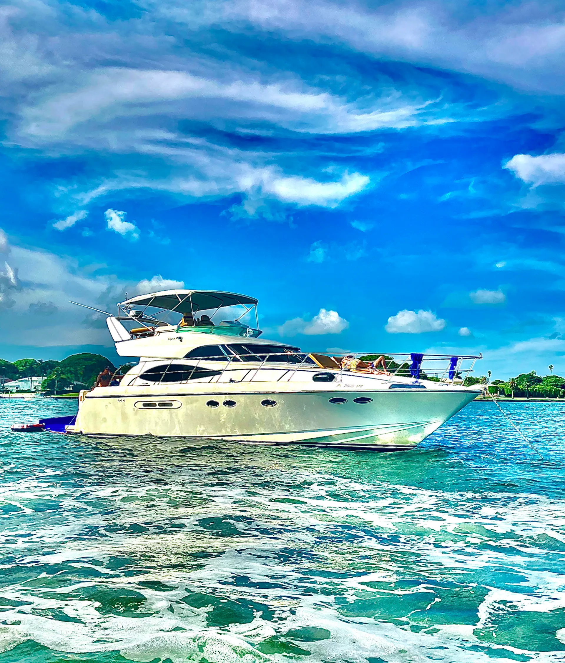 Other 50 Flybridge in Fort Lauderdale, FL — photo 9