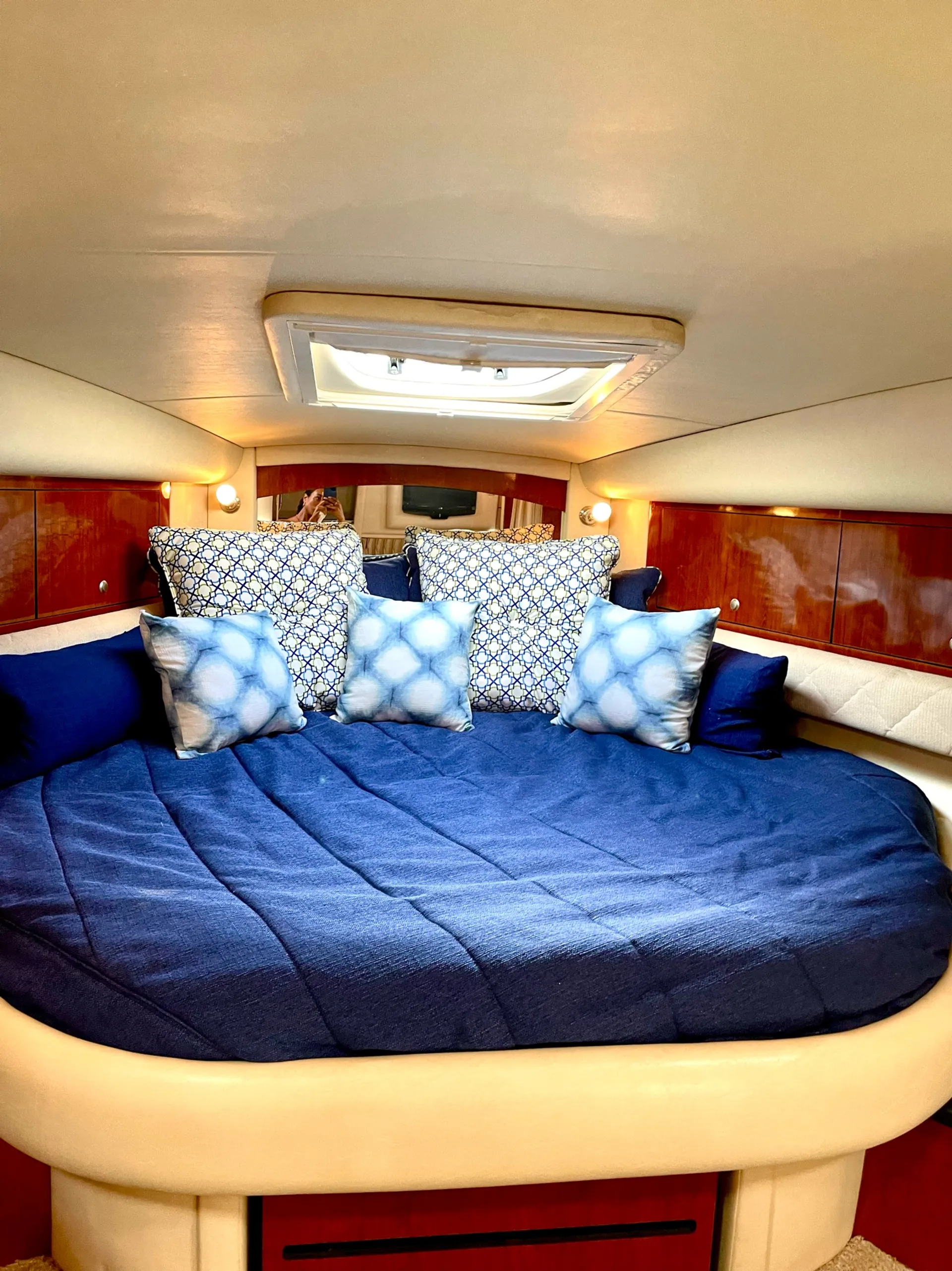 38ft Sea Ray Sundancer Yacht in FORT LAUDERDALE !!