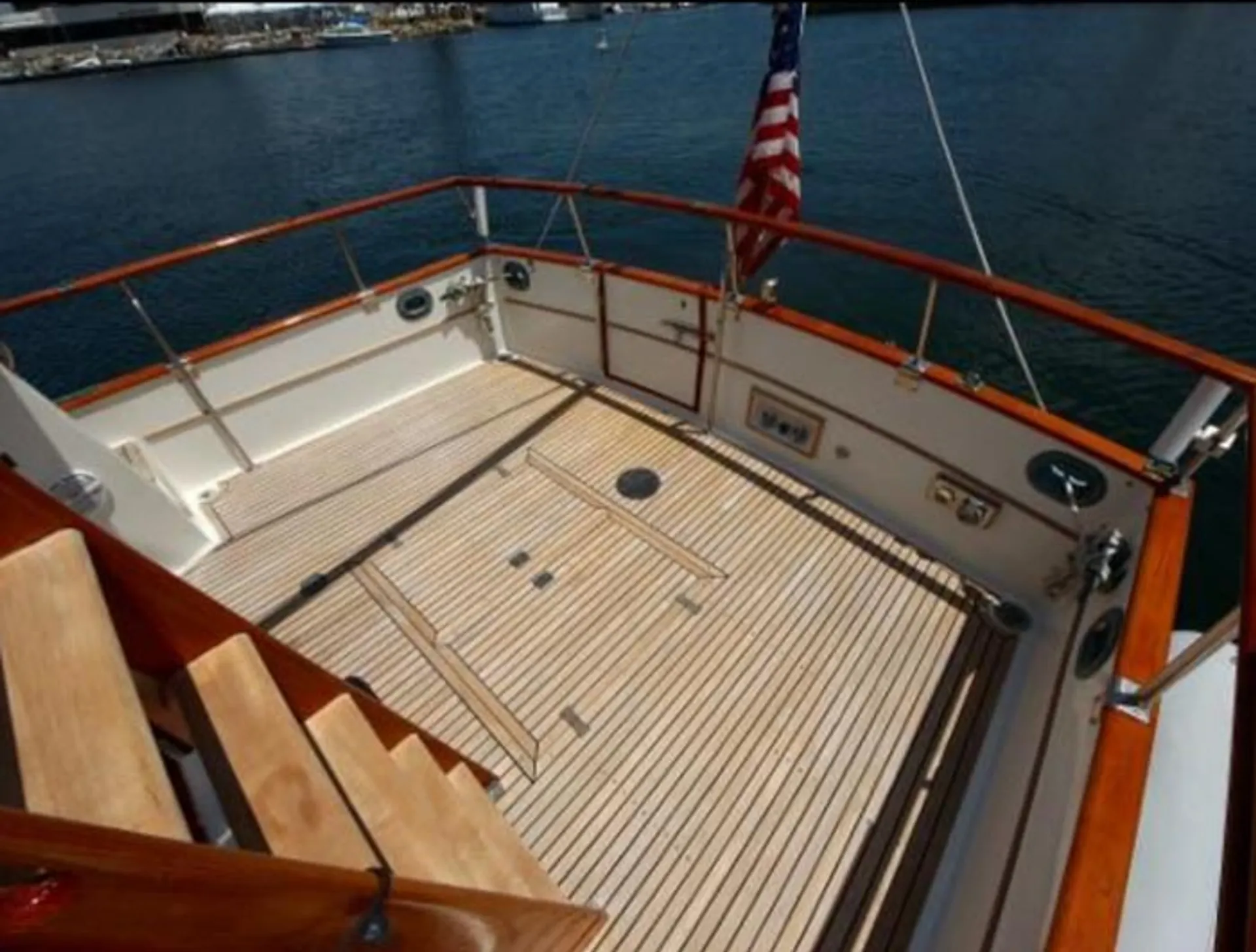 Grand Banks 32 in Newport Beach, CA — photo 4