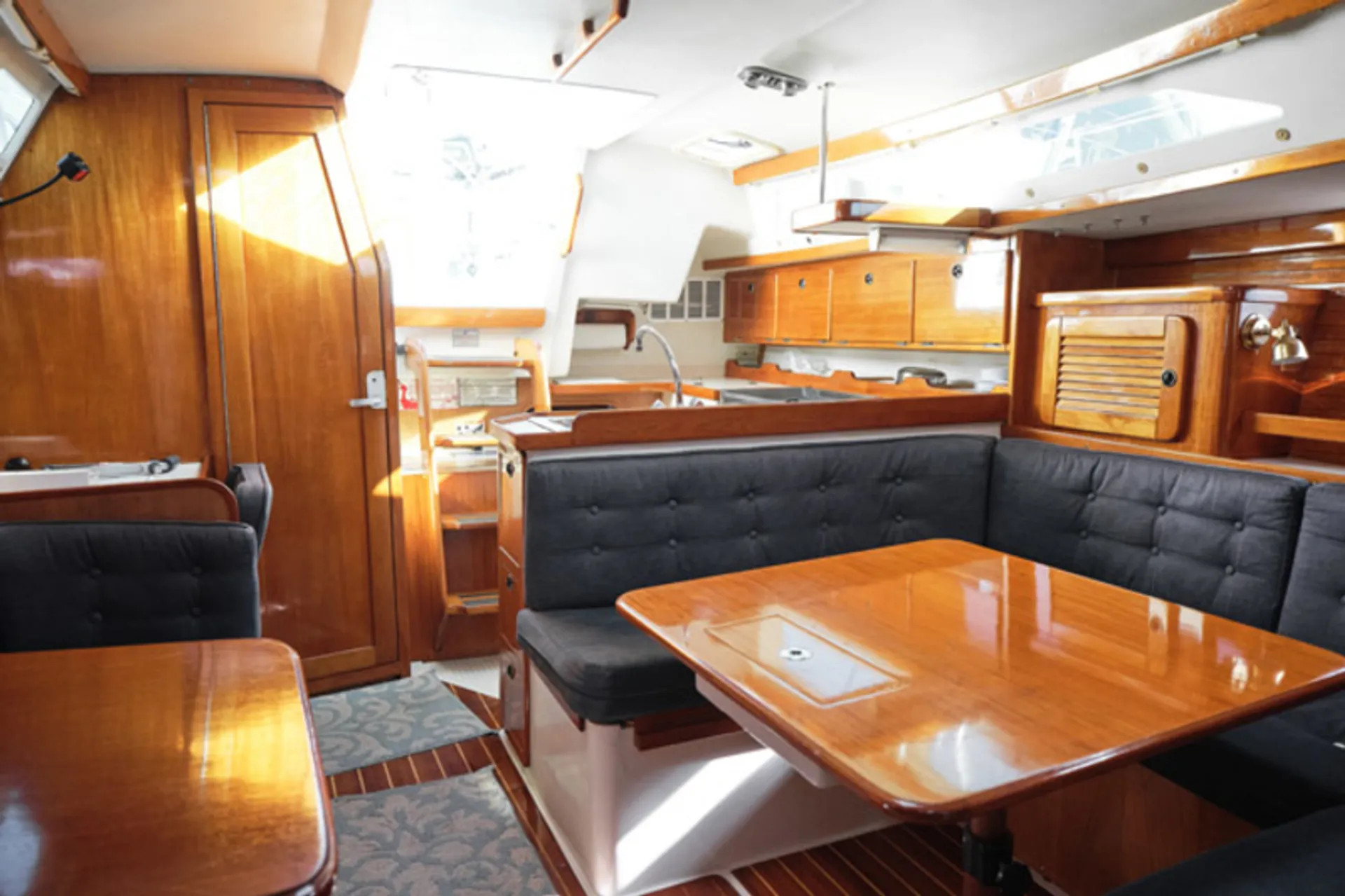 Catalina Catalina 36 in Newport Beach, CA — photo 7