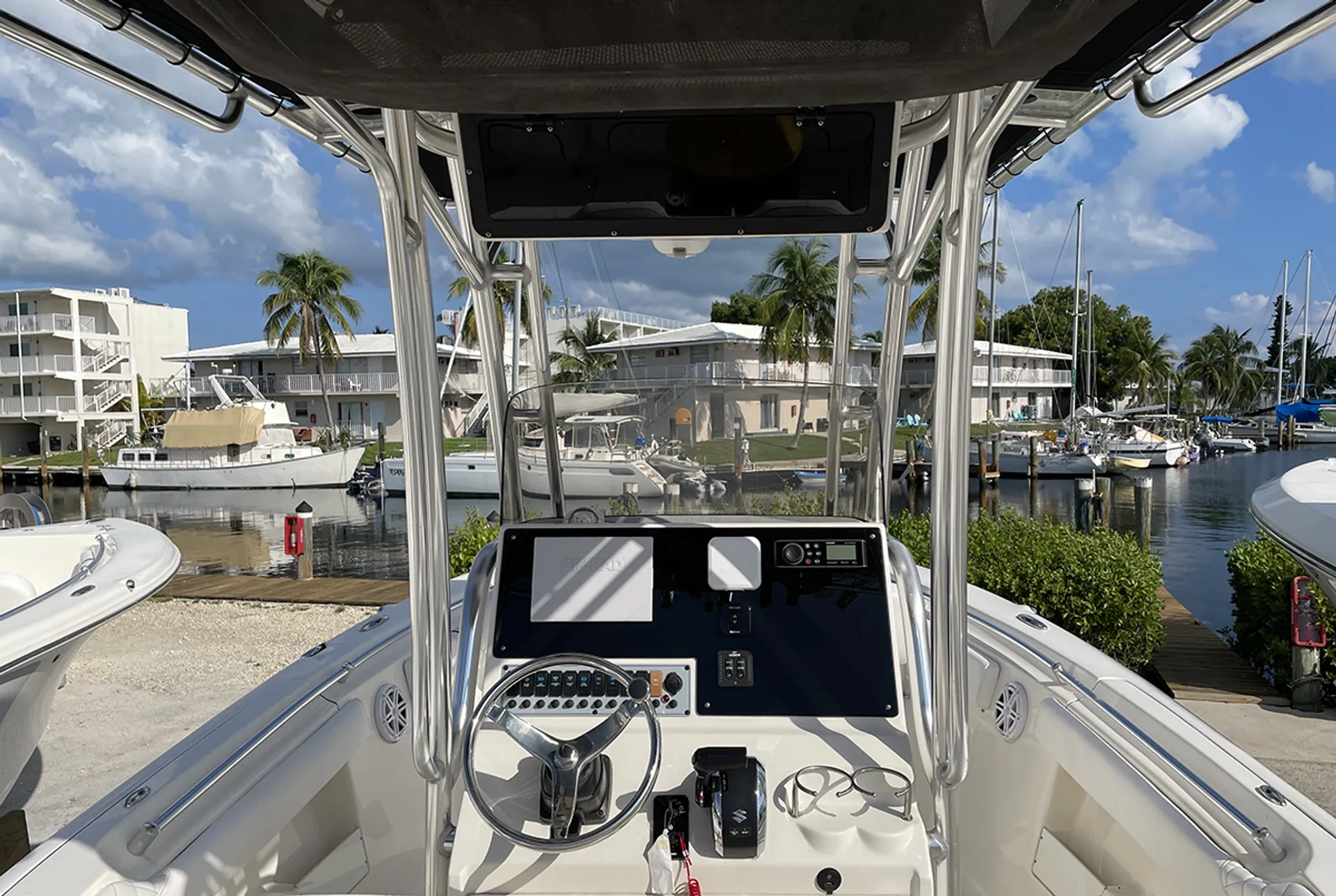 Key West 239 Center Console 24' in Marathon, FL — photo 8