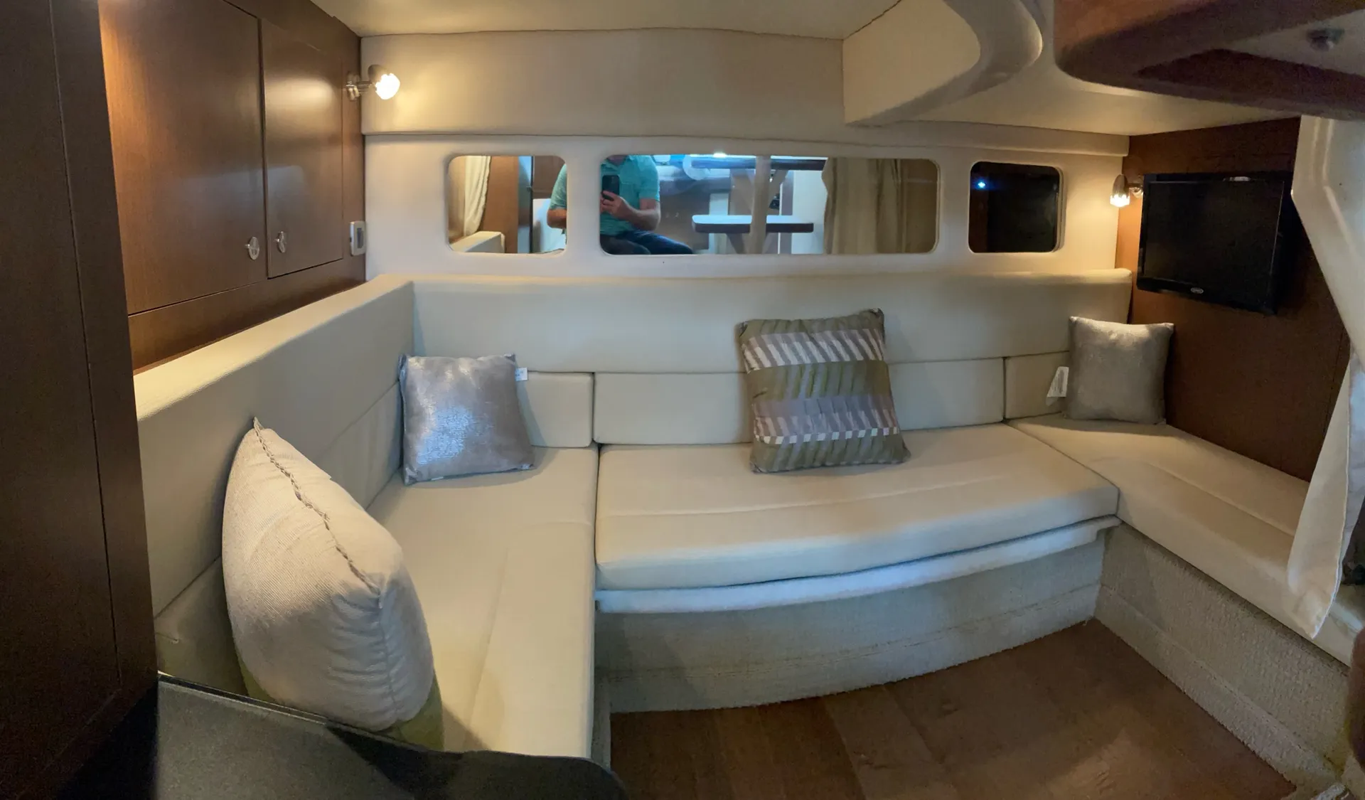 36’ Searay Sundancer in St Pete, FL!