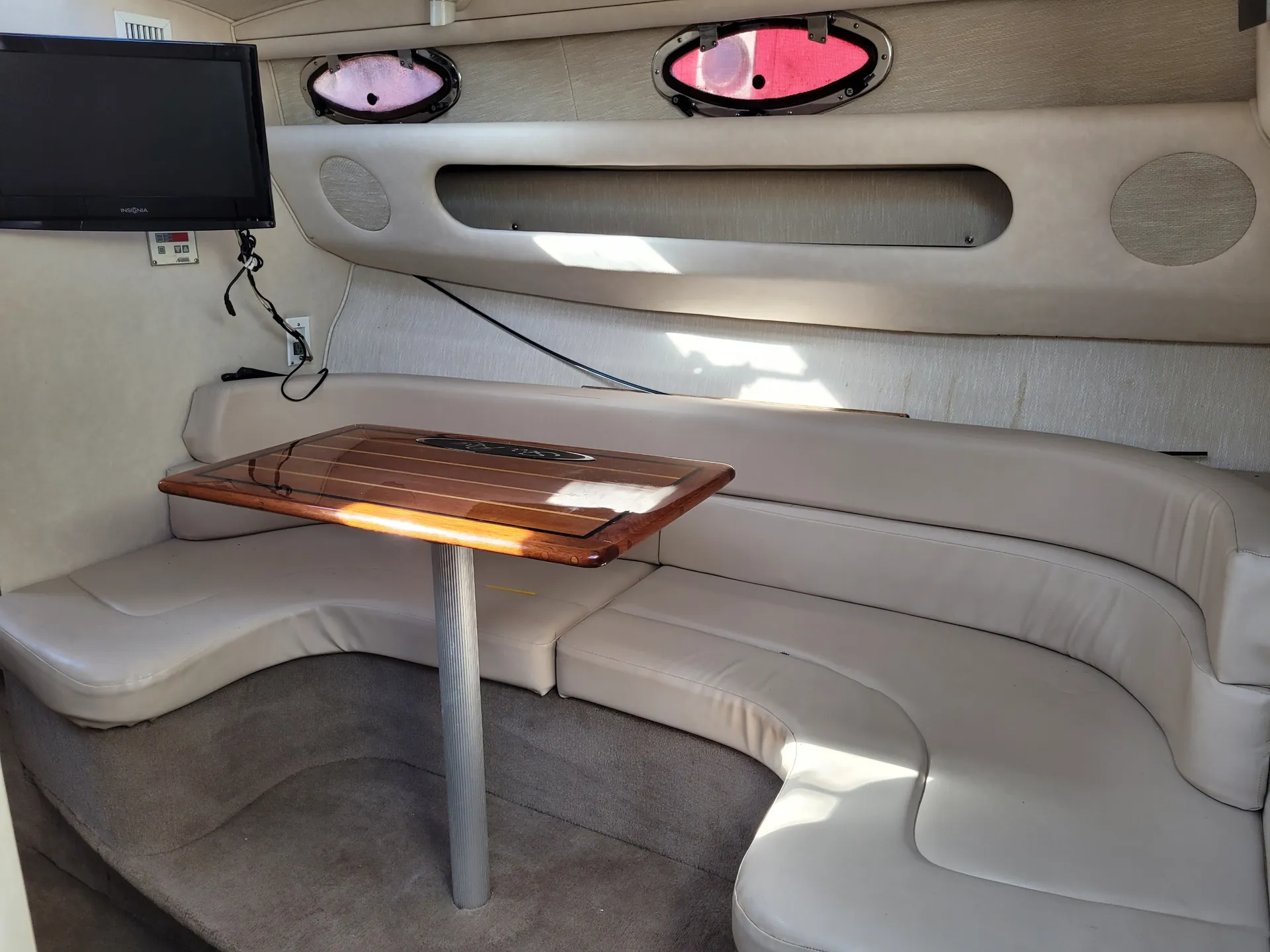 Sea Ray Boats 290 Sundancer in Flowery Branch, GA — photo 5