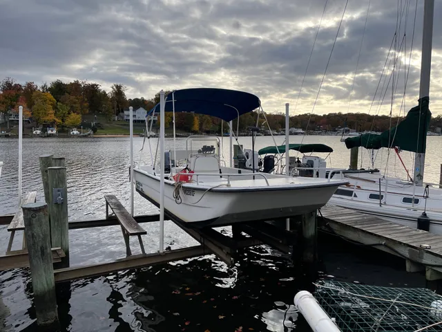 Rent a Carolina Skiff center console in Riviera Beach, MD near me
