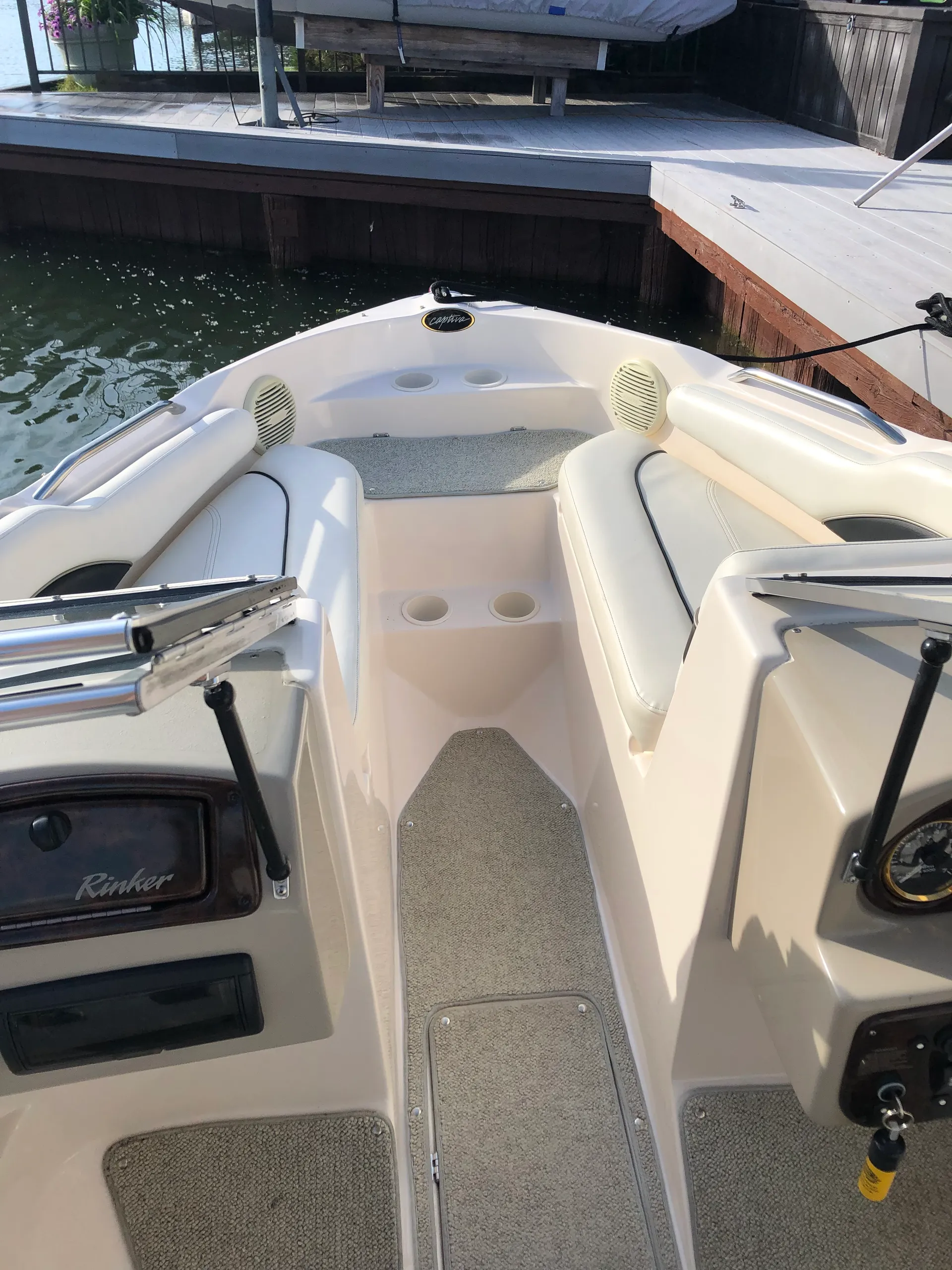 Rinker Boats 192 Captiva in Mount Clemens, MI — photo 3