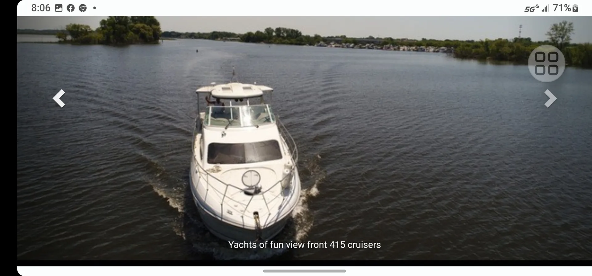 Yachts of Fun Motoryacht in the Sun