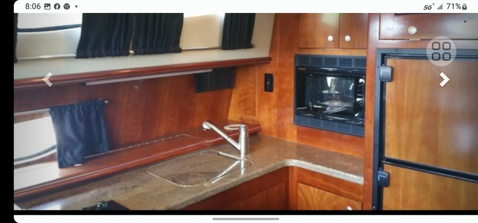 Yachts of Fun Motoryacht in the Sun