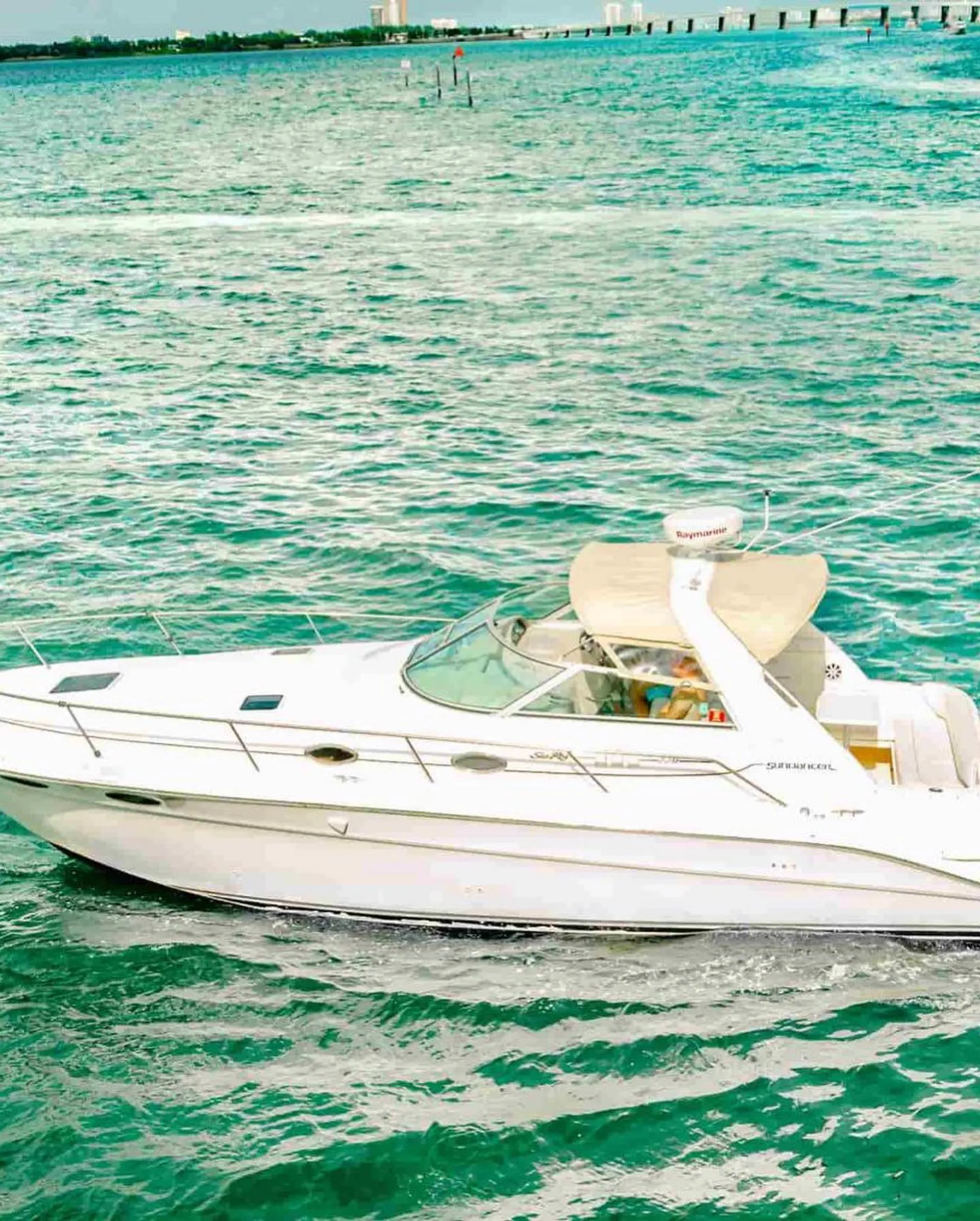 A perfect Sea Ray for you in Miami, FL!