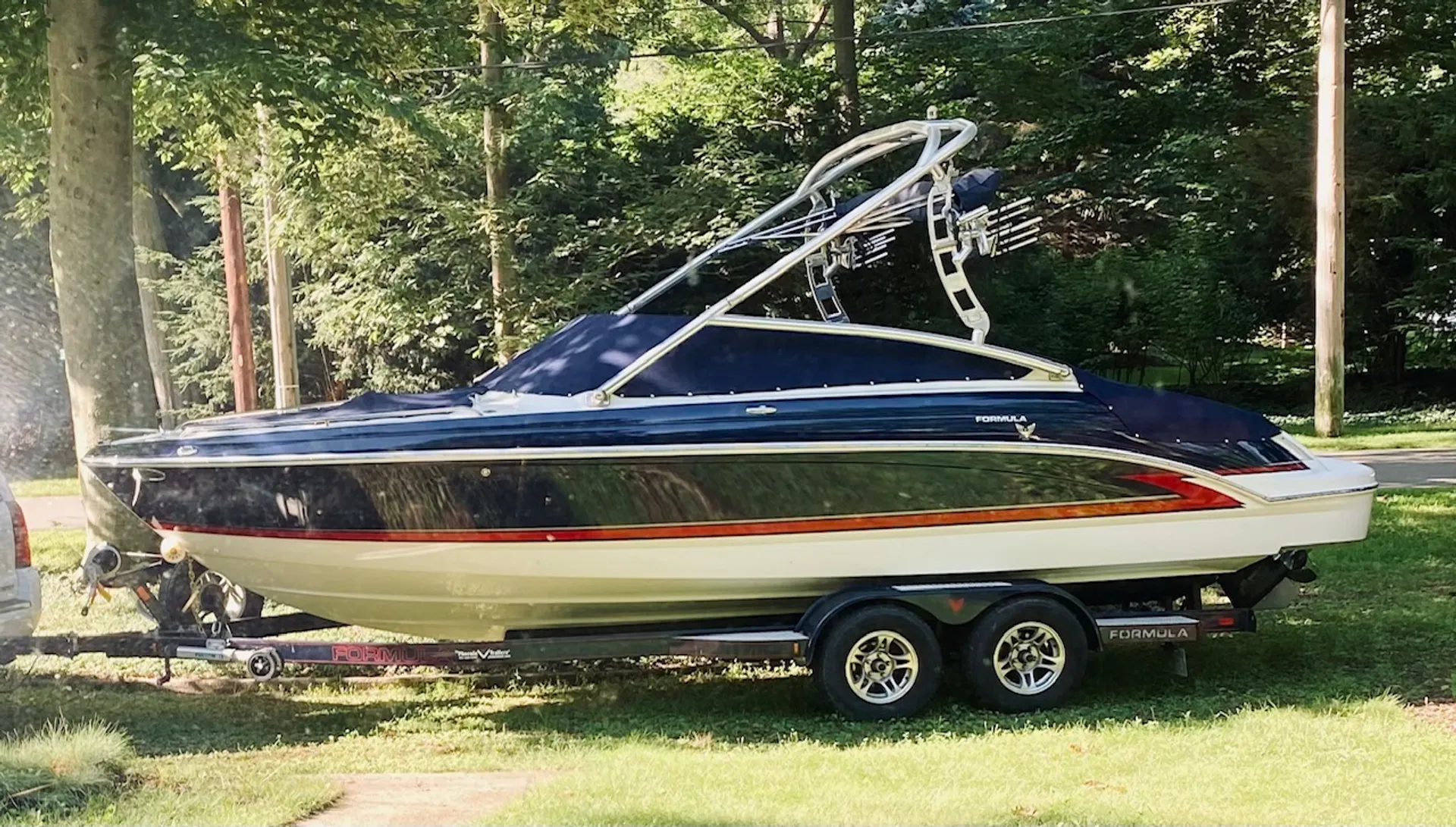 24 foot Formula wake and ski boat in Holland, MI!
