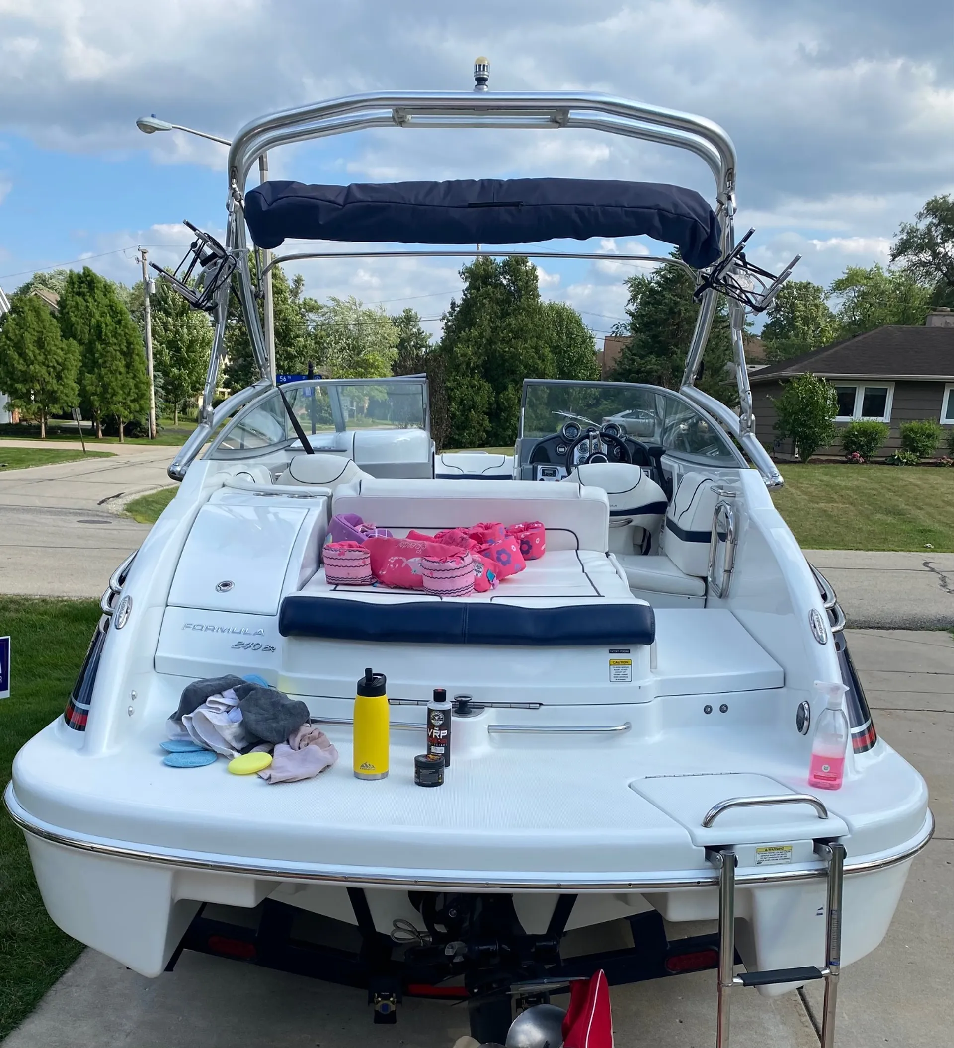 24 foot Formula wake and ski boat in Holland, MI!