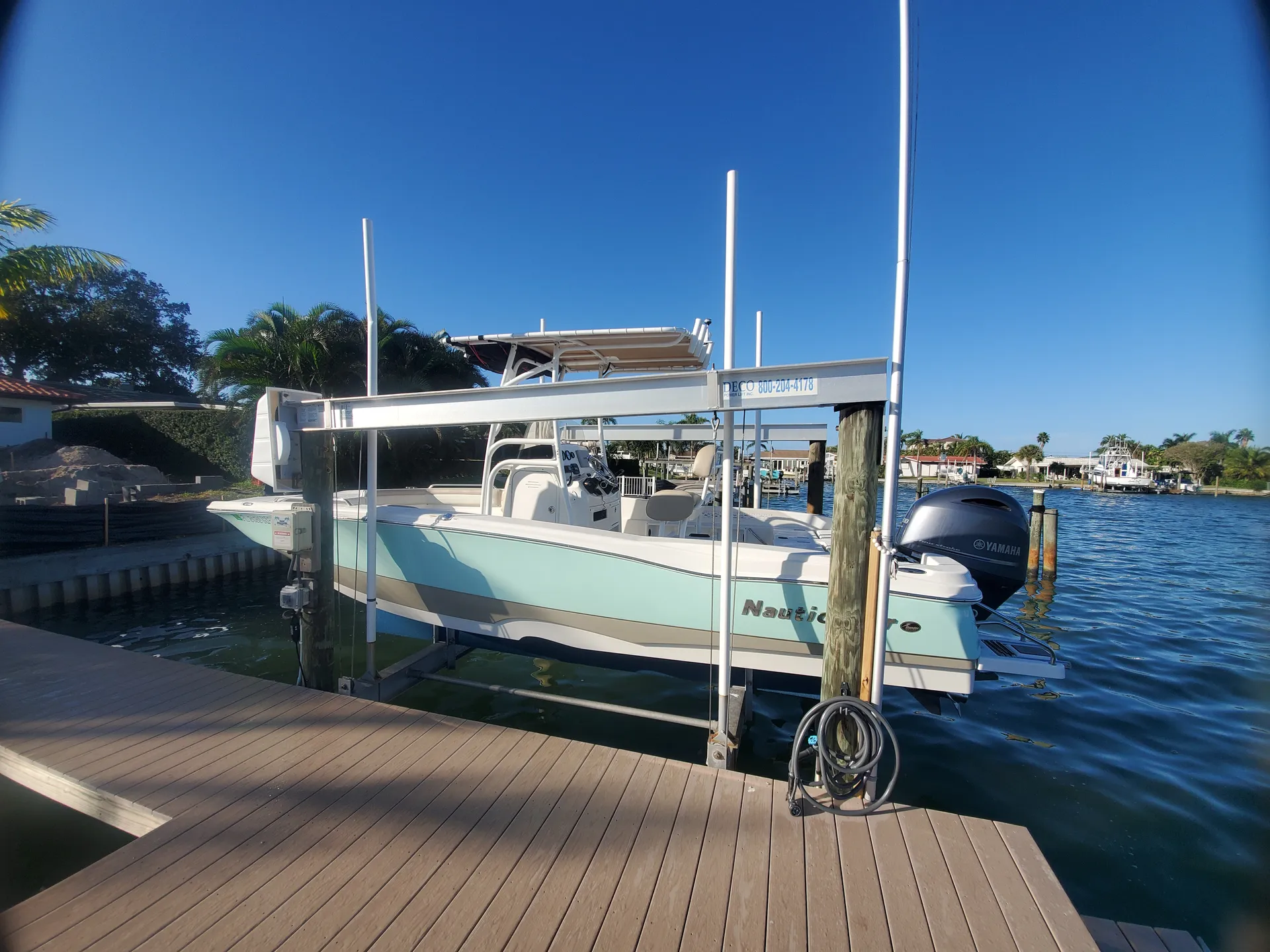 NAUTICSTAR BOATS 231 COASTAL W/F200XB in Treasure Island, FL — photo 2