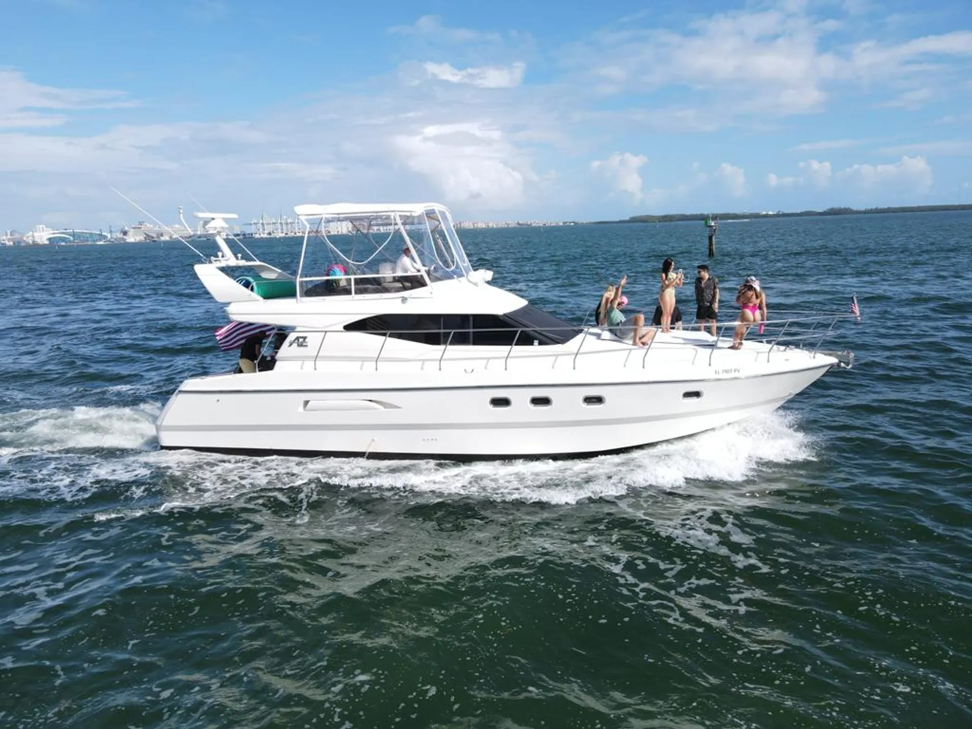 Azimut Yacht in Miami, FL — photo 2