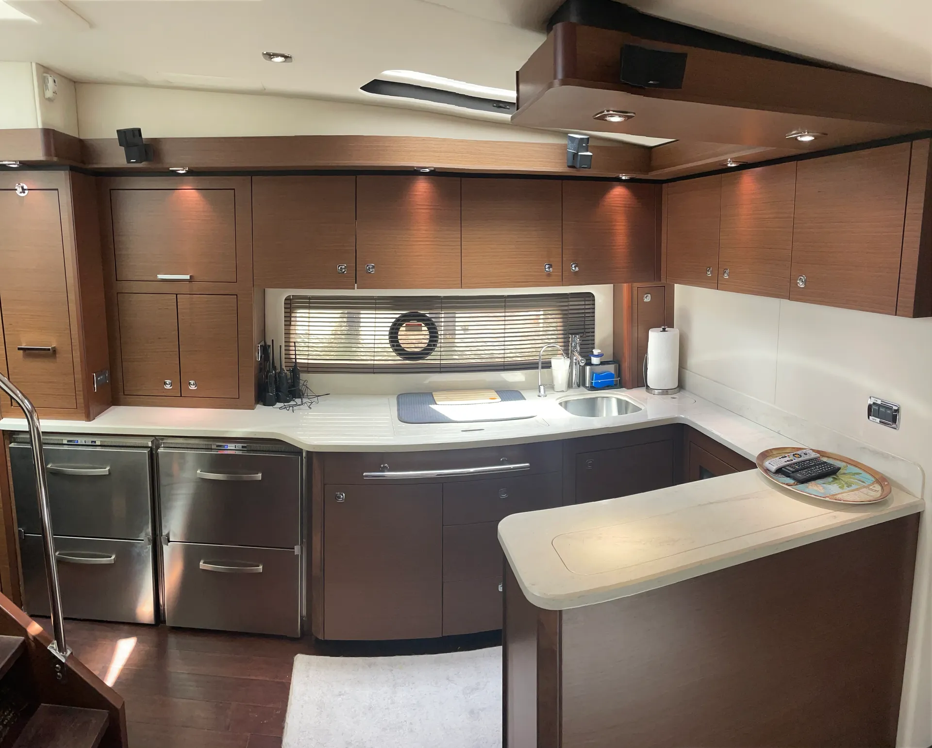 Sea Ray Boats Sundancer 580 in West Palm Beach, FL — photo 5