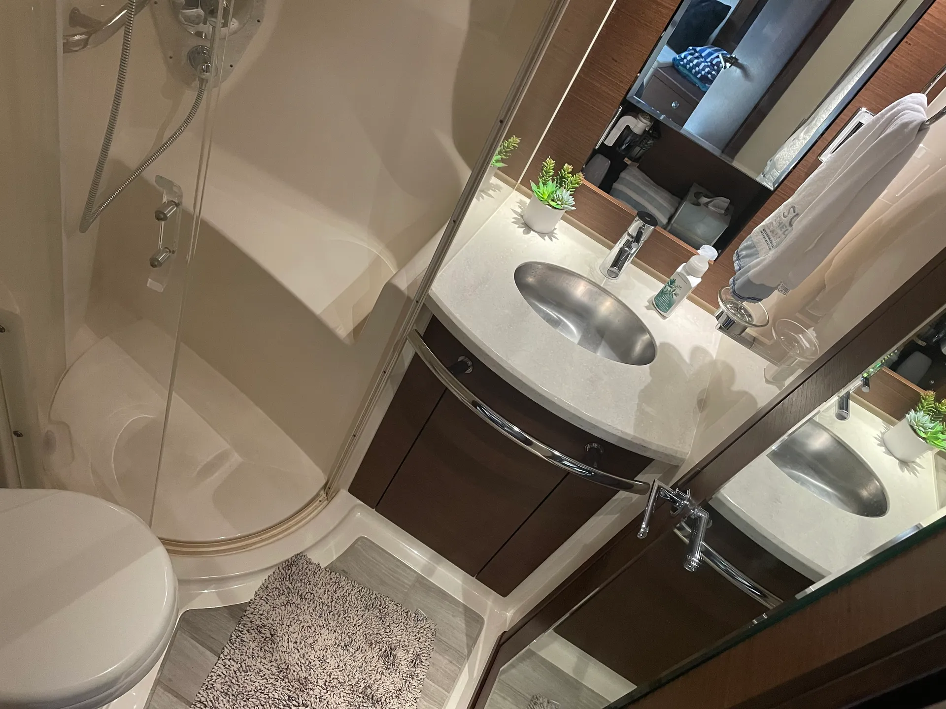 Sea Ray Boats Sundancer 580 in West Palm Beach, FL — photo 7