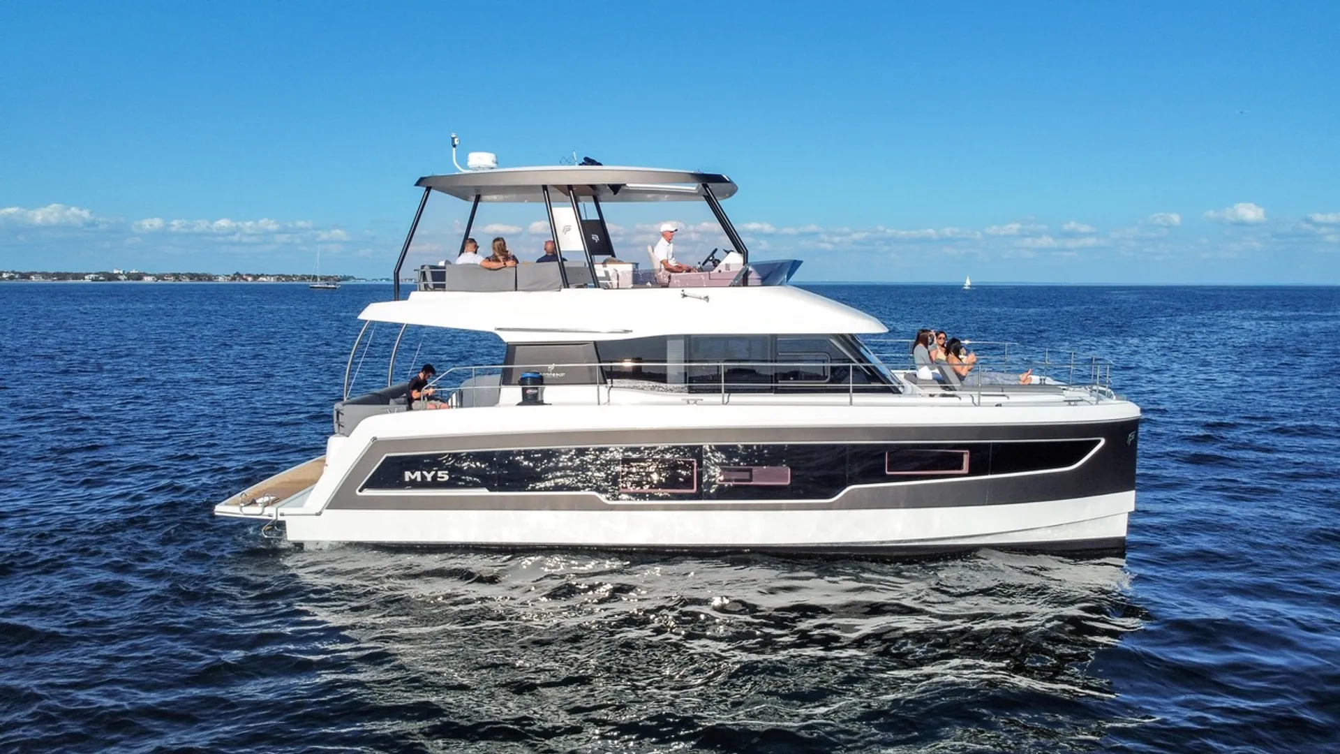 Fountaine Pajot MY5 in St. Petersburg, FL — photo 3