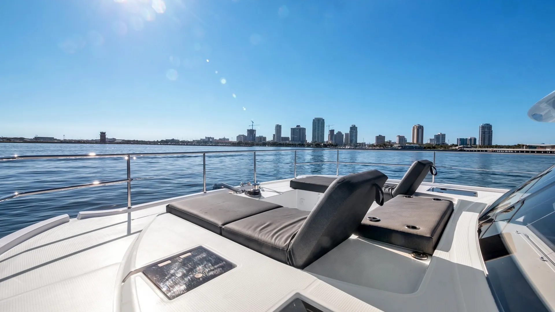 Fountaine Pajot MY5 in St. Petersburg, FL — photo 7