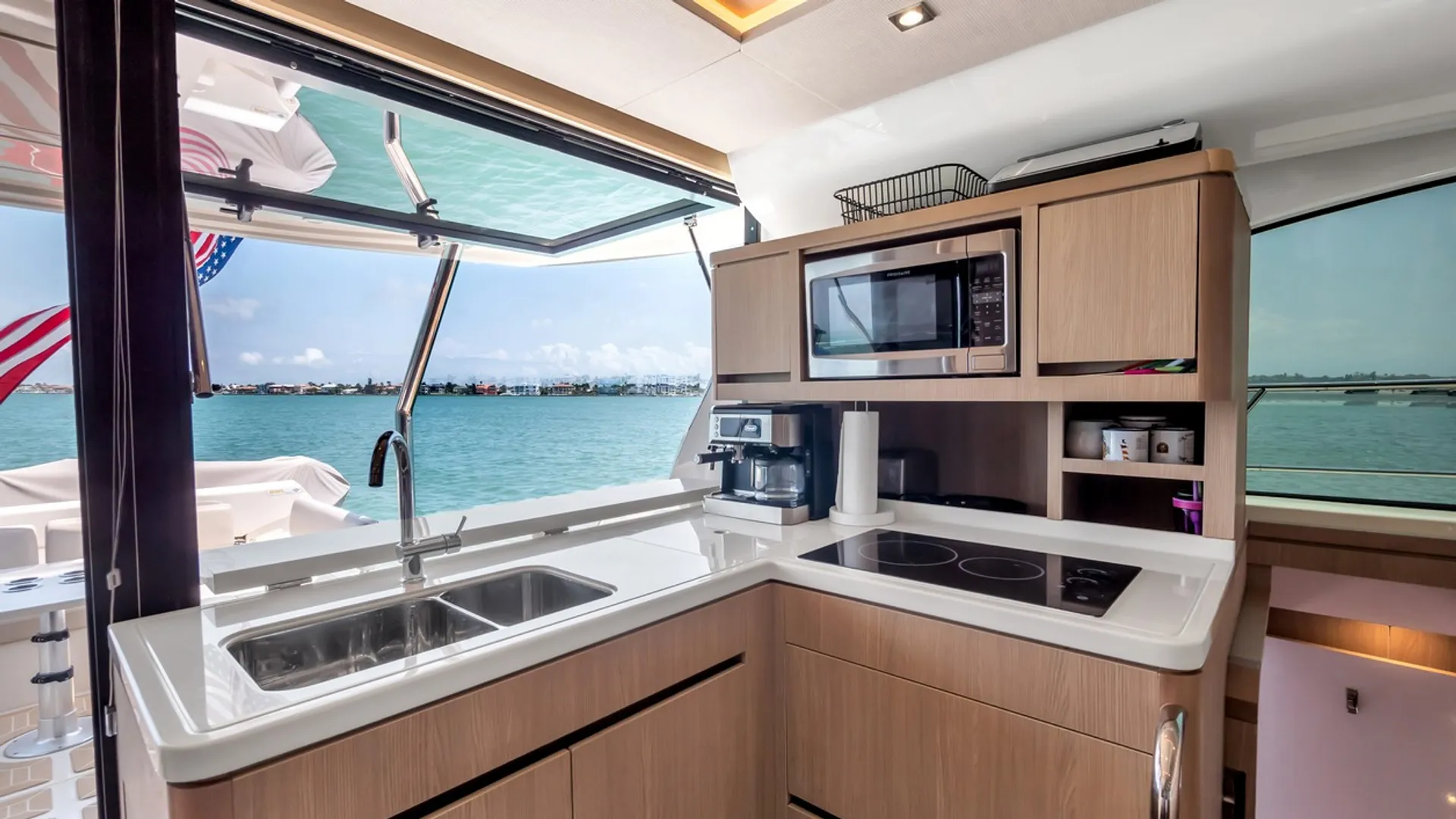 Aquila 44 in St. Petersburg, FL — photo 7