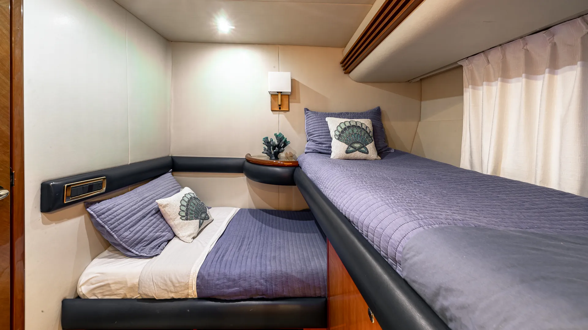 Exclusive Emerald Coast Yacht Charter | VIP Service