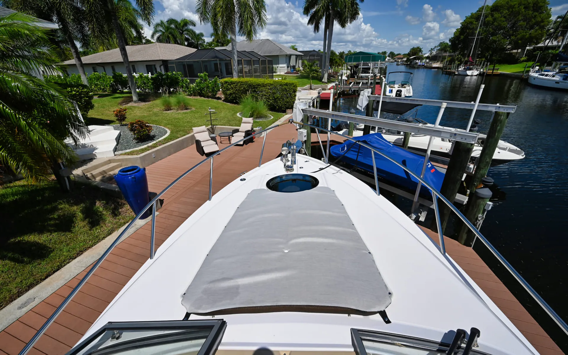 🚤 Regal 26XO – The Ultimate Luxury & Comfort Boat for Your Getaway!