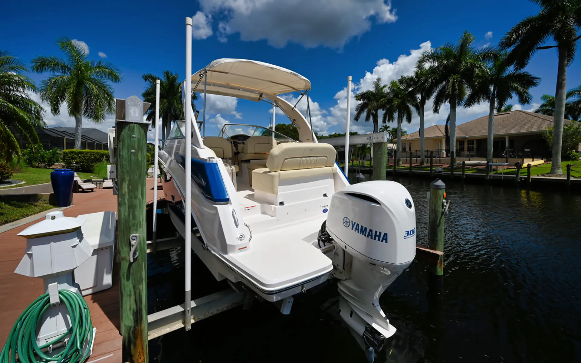 🚤 Regal 26XO – The Ultimate Luxury & Comfort Boat for Your Getaway!