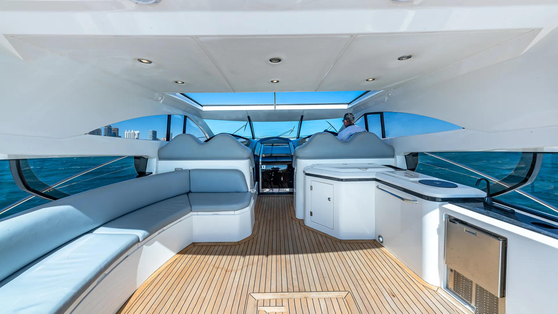 Sunseeker Predator in North Miami Beach, FL — photo 2