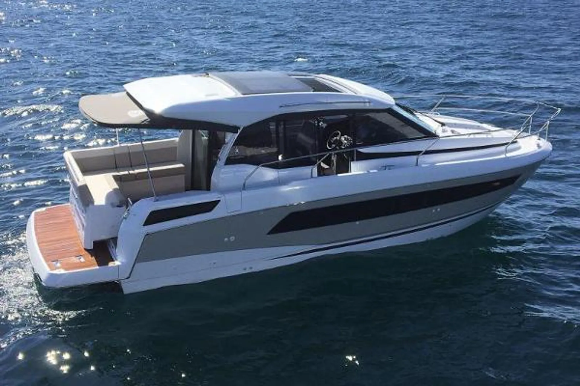 JEANNEAU NC 33 in Alpine, NJ — photo 8