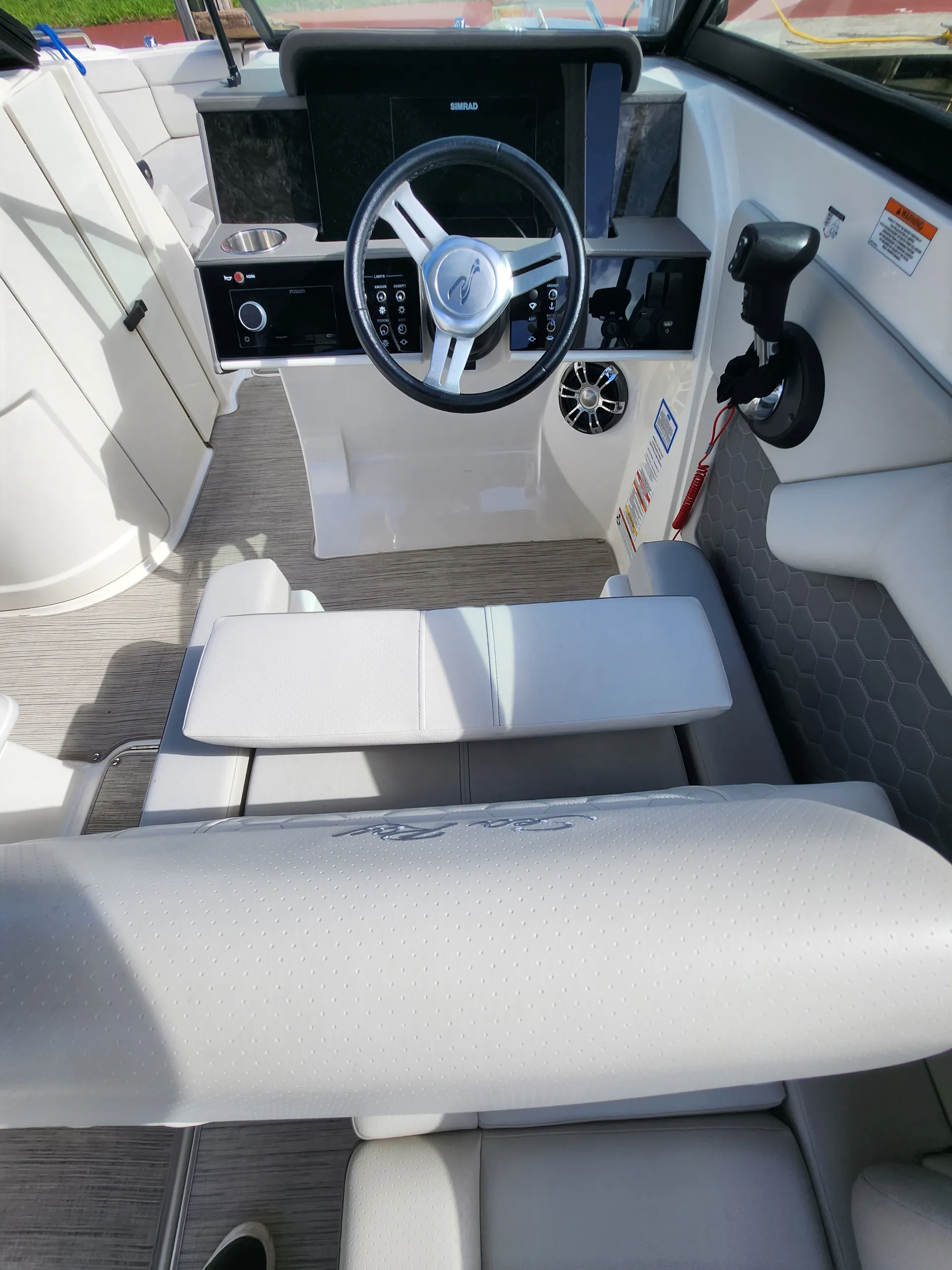 27 foot Searay new model