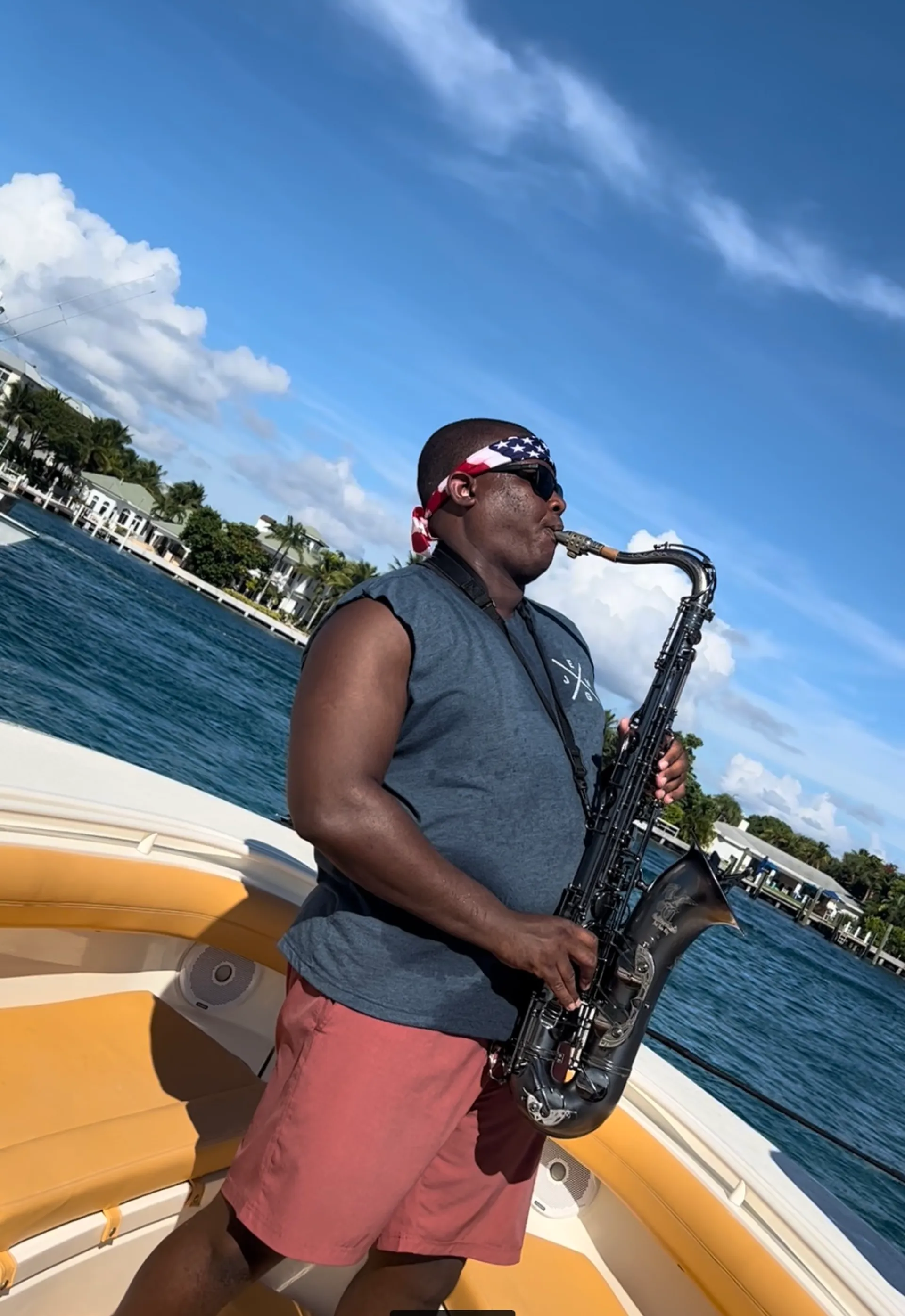 🎇38' SCOUT INCLUDES CAPTAIN, FUEL  20% OFF ALL CHARTERS🎇