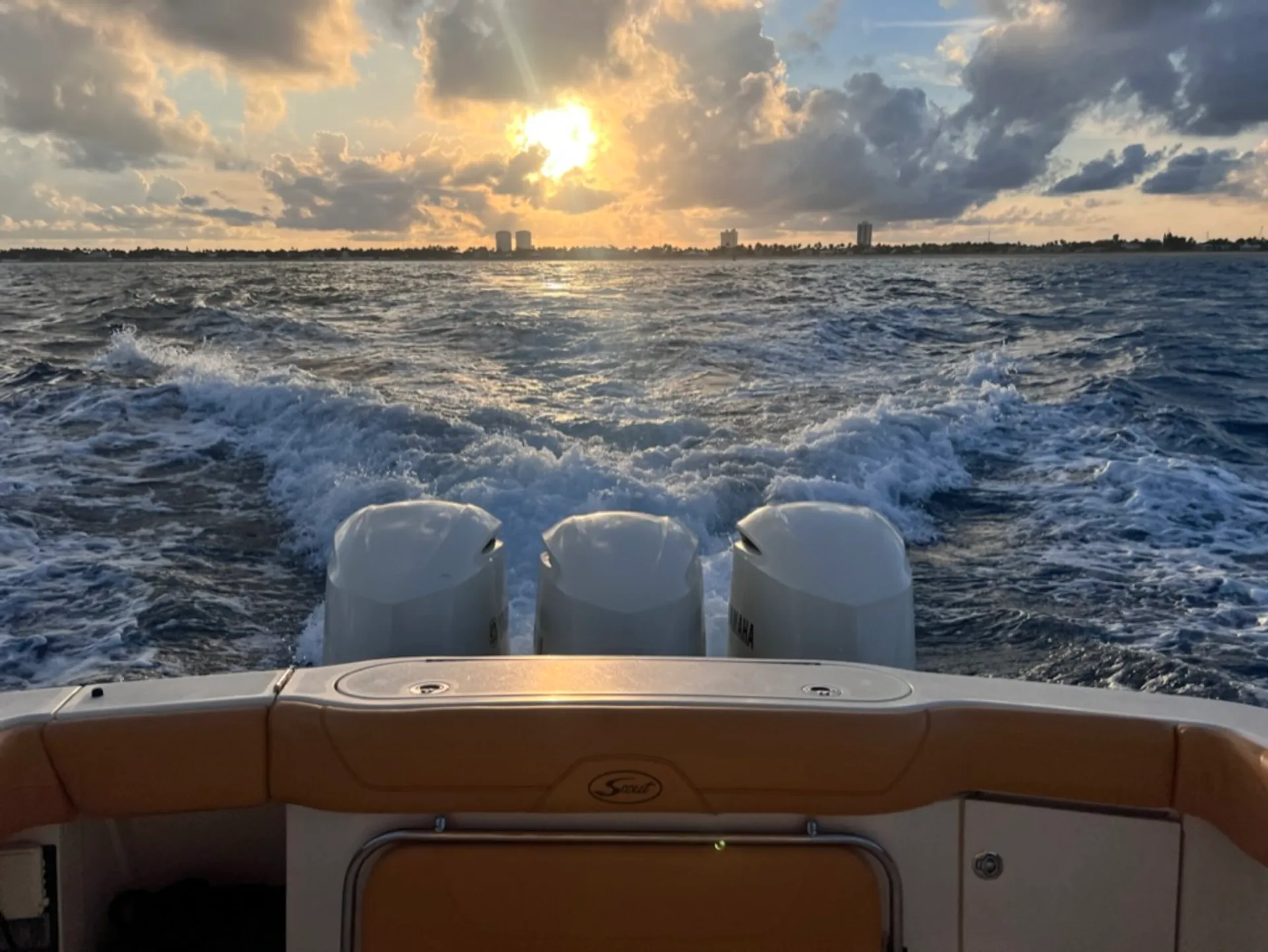 🎇38' SCOUT INCLUDES CAPTAIN, FUEL  20% OFF ALL CHARTERS🎇