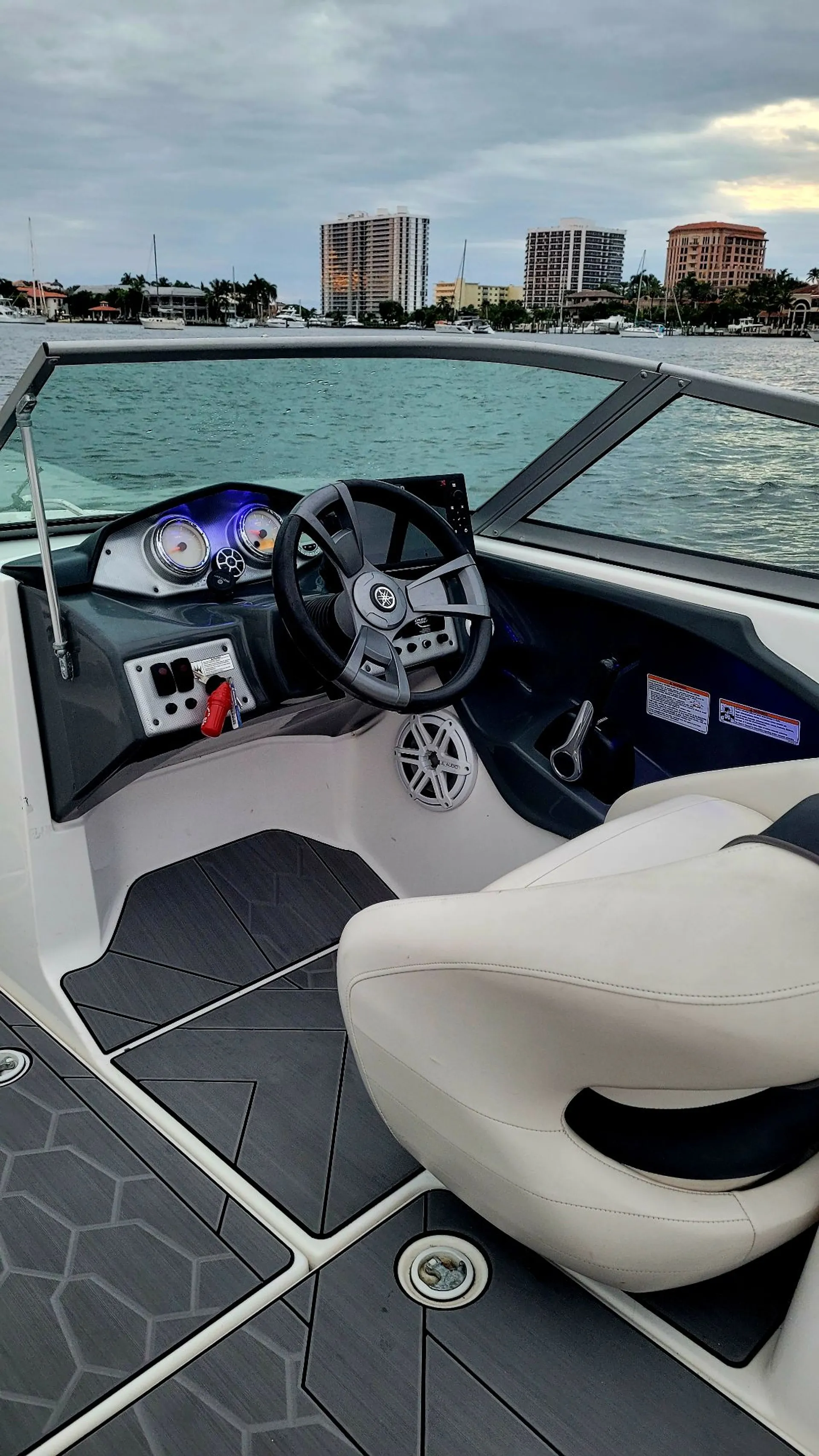 Yamaha SX190 in Deerfield Beach, FL — photo 5