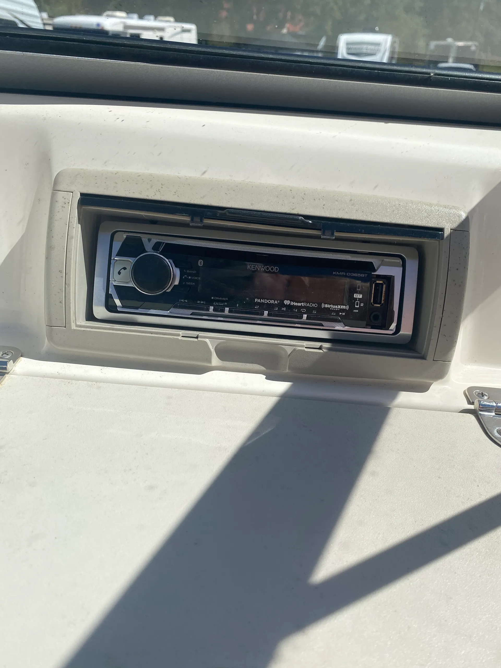 Stingray Boats 195LX Open Bow in Moncks Corner, SC — photo 4