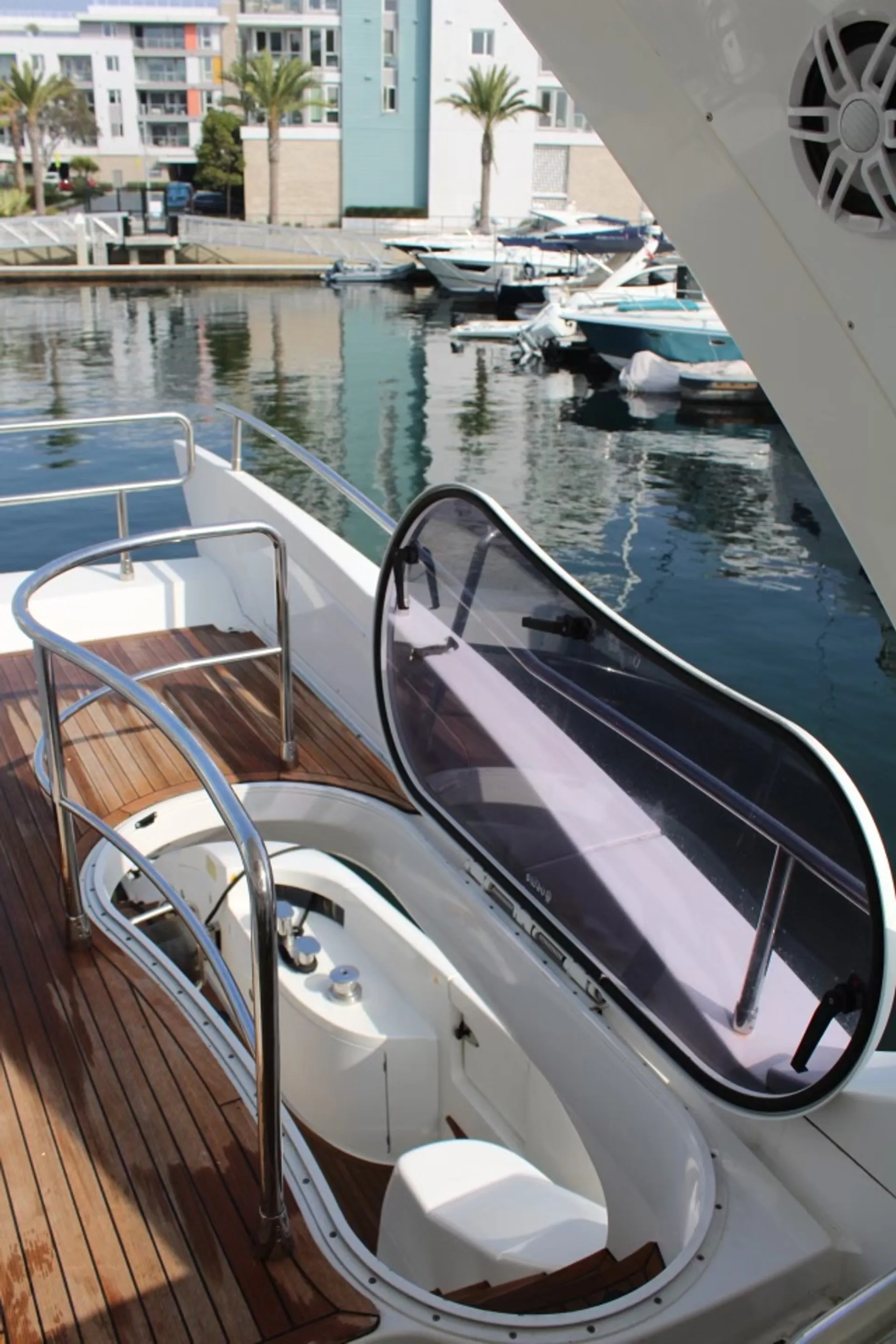 64 feet luxury yacht lots of toys!