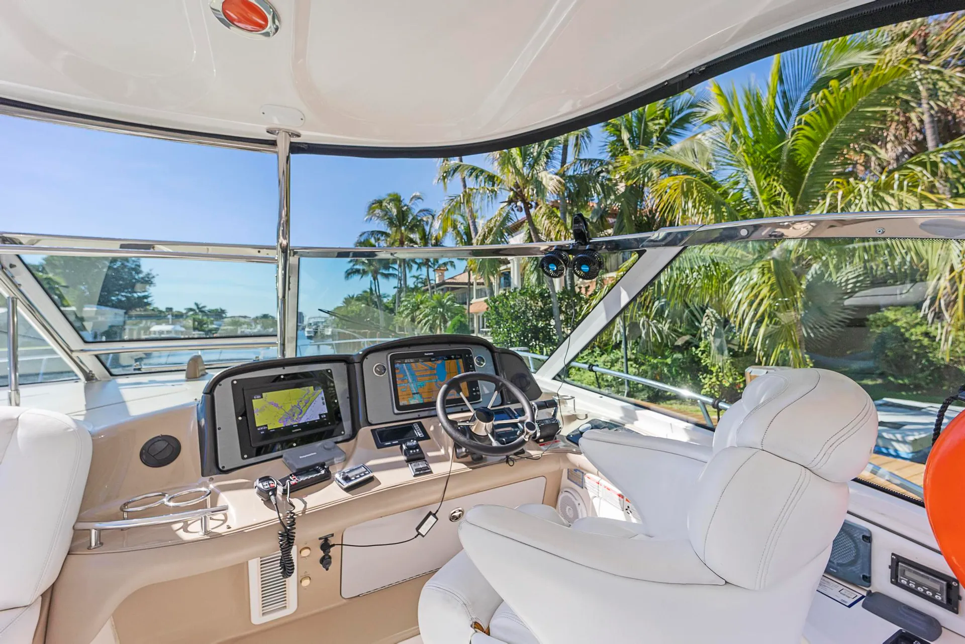 AMAZING  50 YACHT FOR CHARTER !!!! 13 Guests 