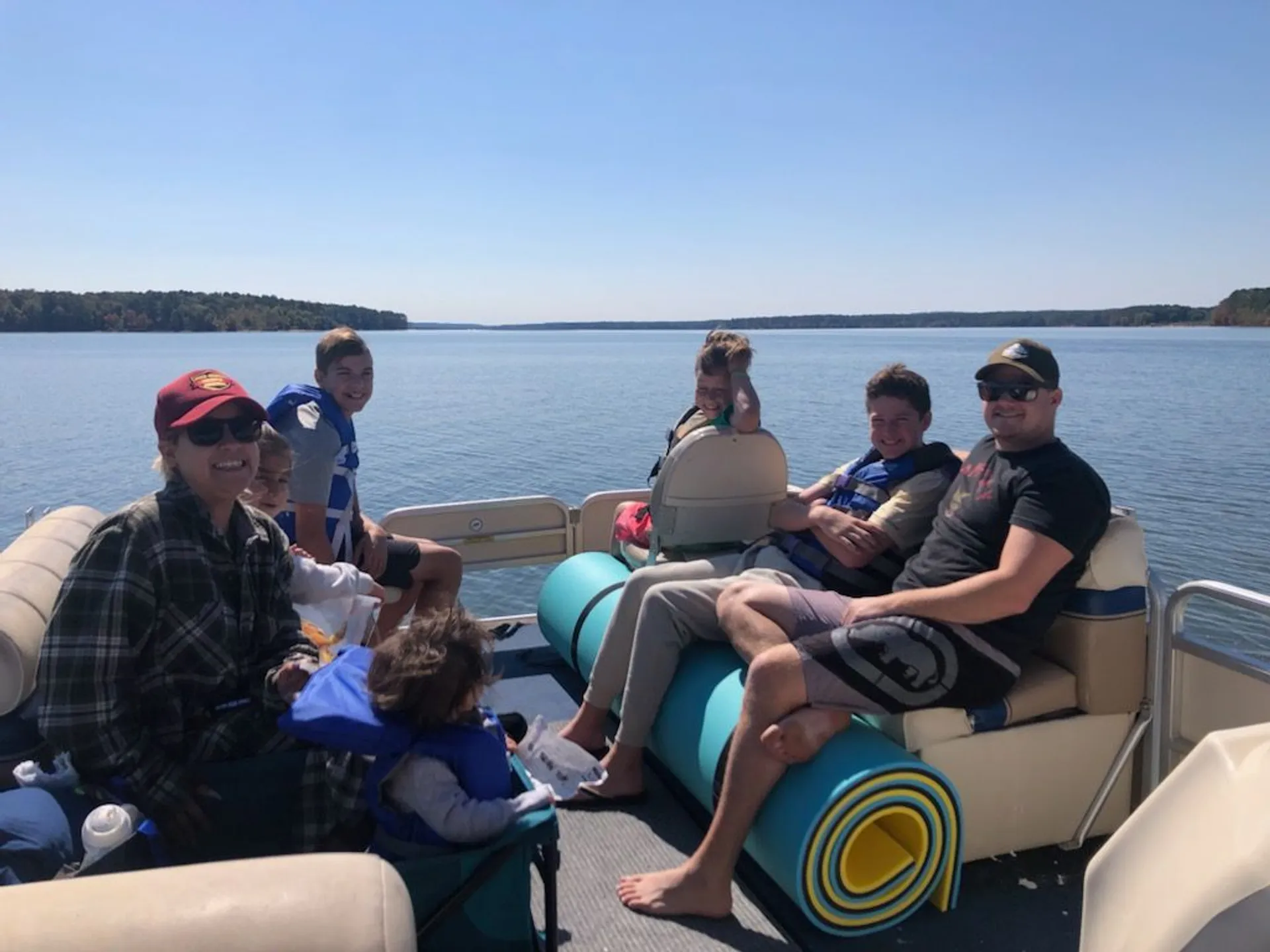 Family Fun &amp; Sun 24 Foot Tritoon. Lots of shade.