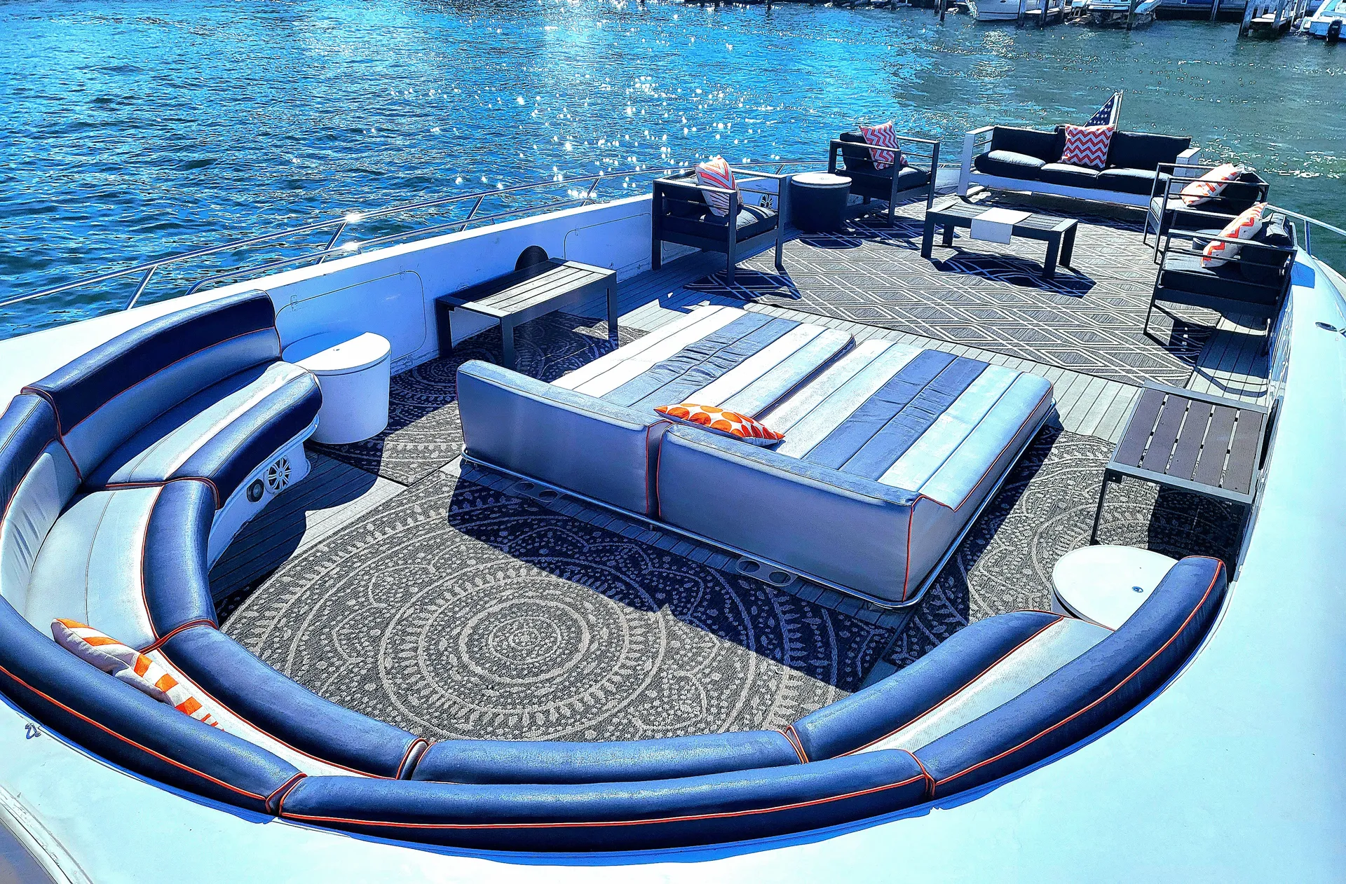 Schoel Express cruiser in Miami Beach, FL — photo 3