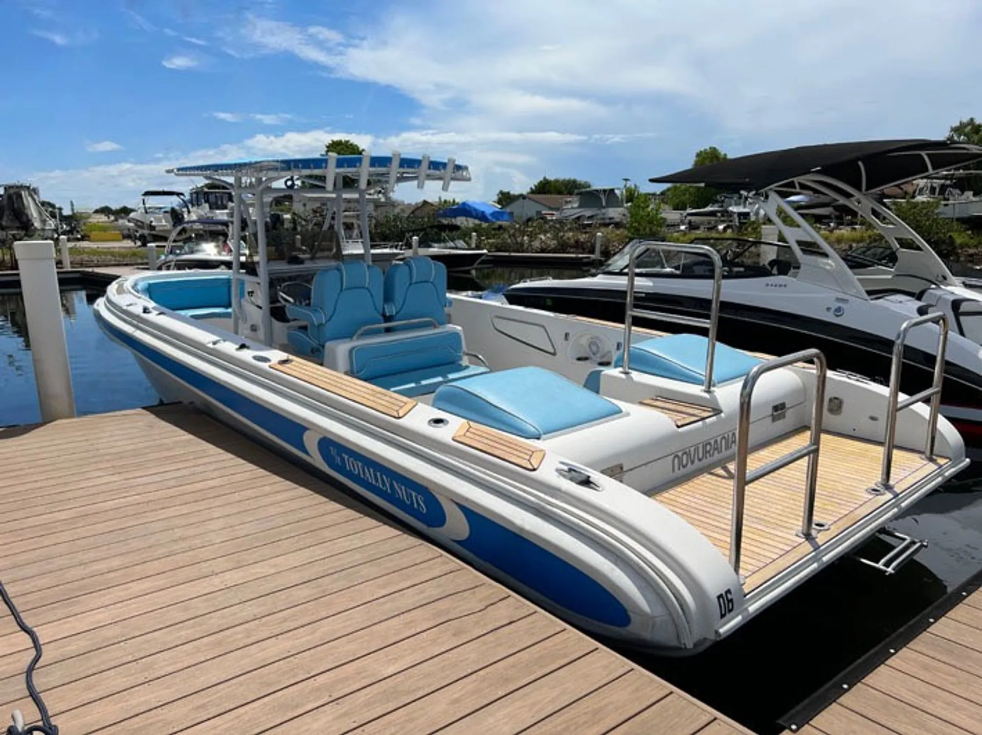 Novurania Boats Chase 31 w/2-F250 Yamaha in Fort Lauderdale, FL — photo 7