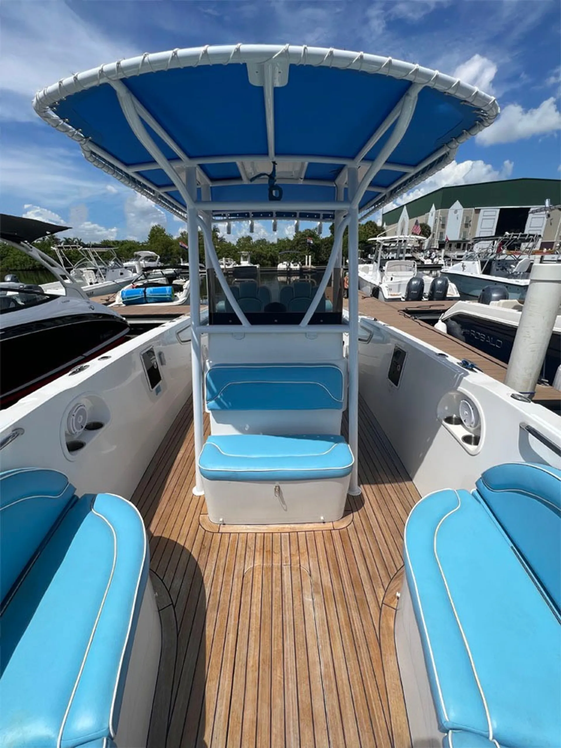 Novurania Boats Chase 31 w/2-F250 Yamaha in Fort Lauderdale, FL — photo 10