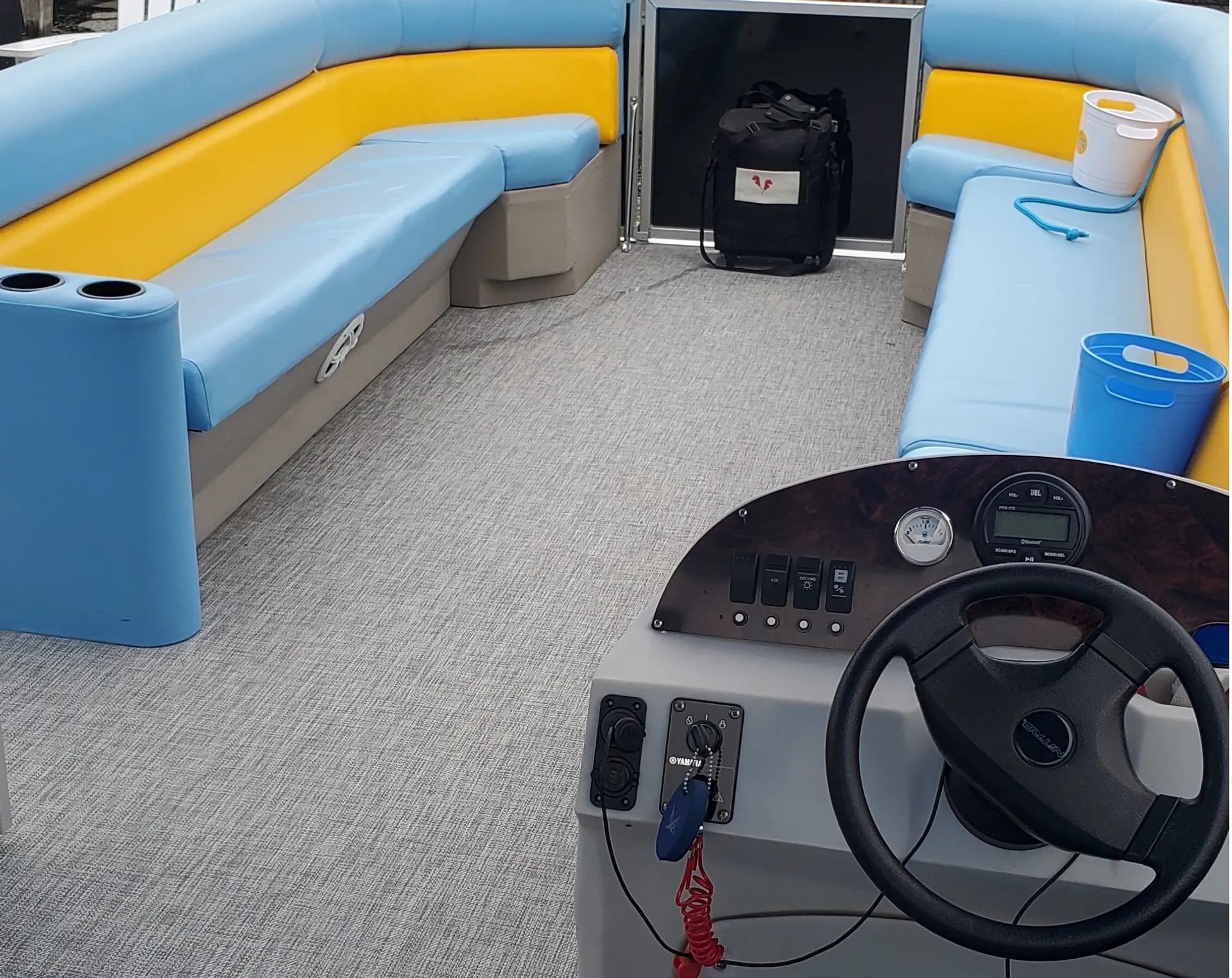 Aquatoon 240T RE in Fort Lauderdale, FL — photo 4