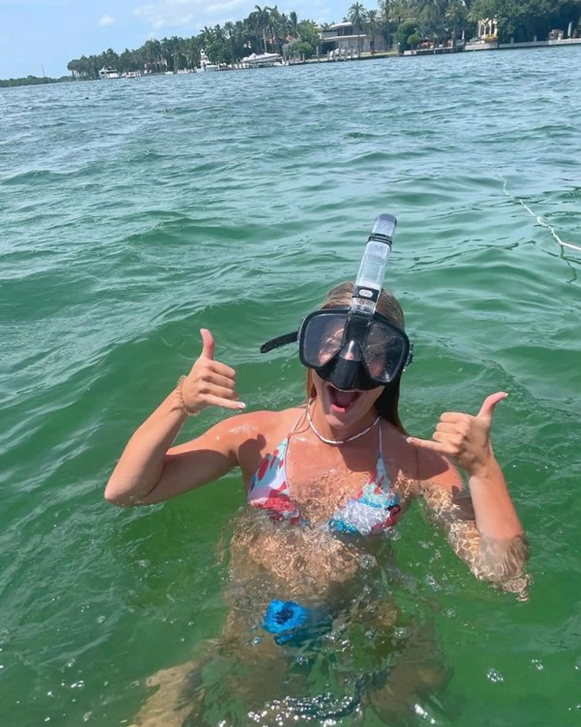 BAYLINER DX2000 in North Bay Village, FL — photo 9