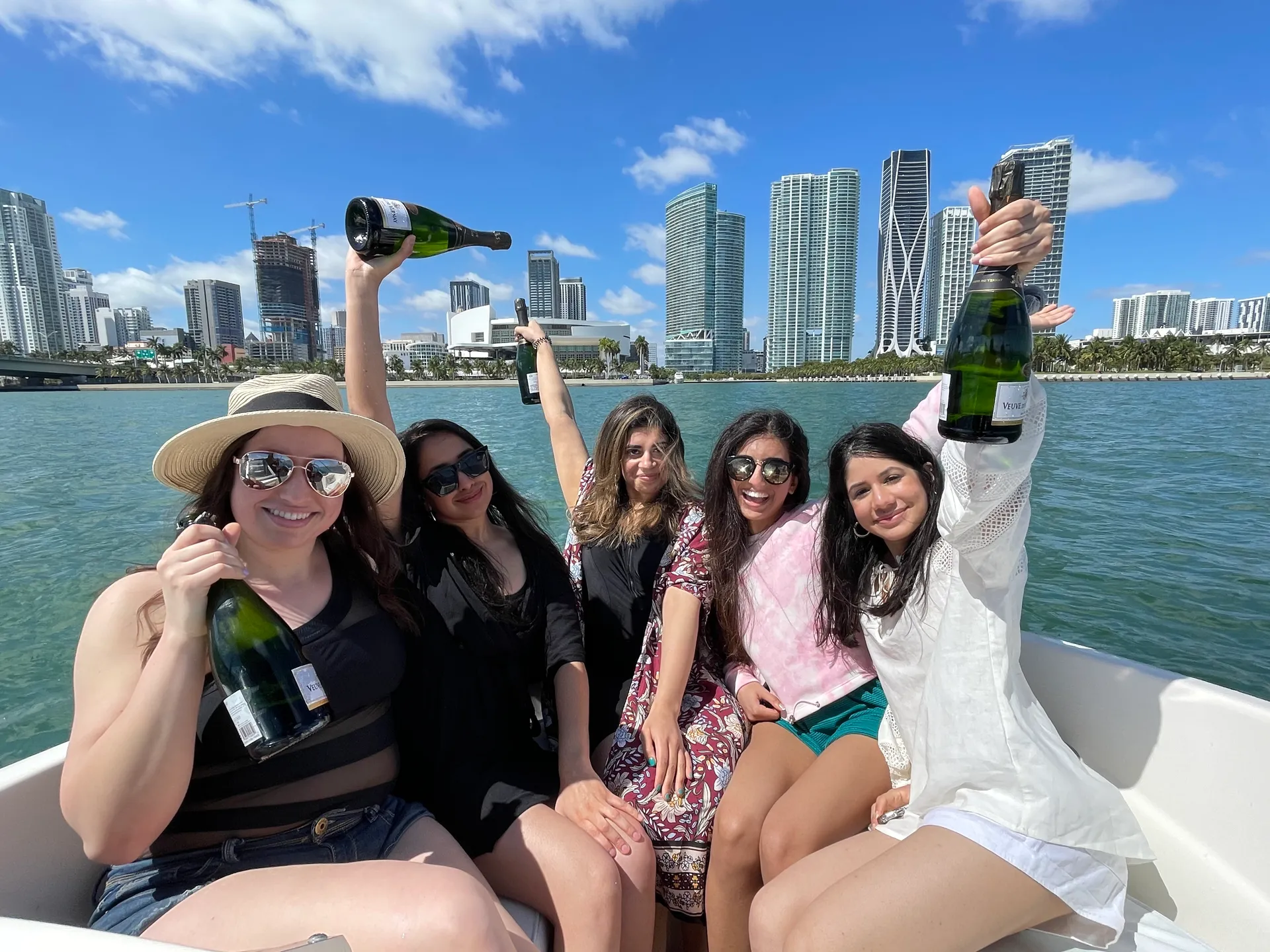 BAYLINER DX2000 in North Bay Village, FL — photo 10